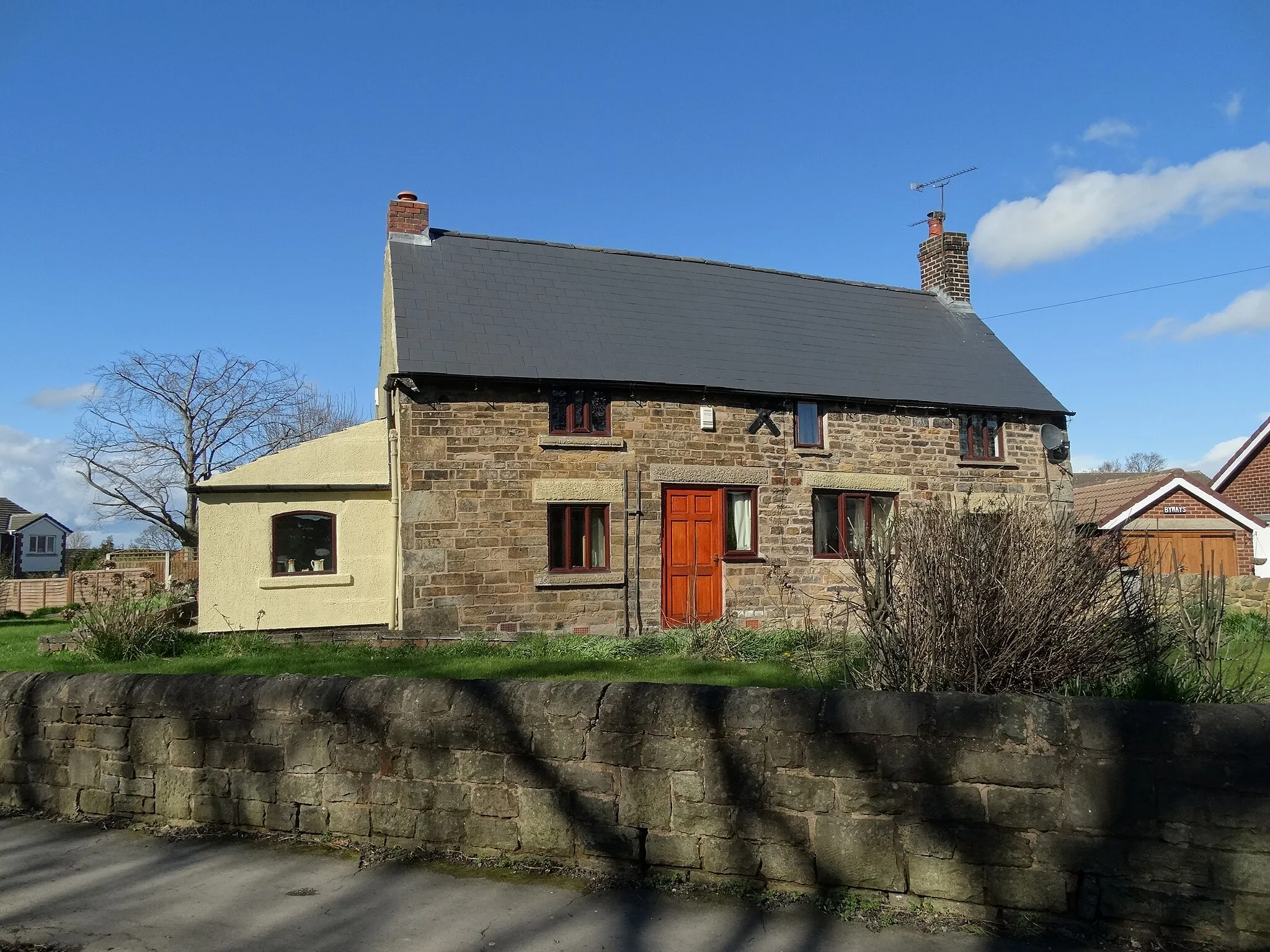 Photo showing: An old house in Long Duckmanton