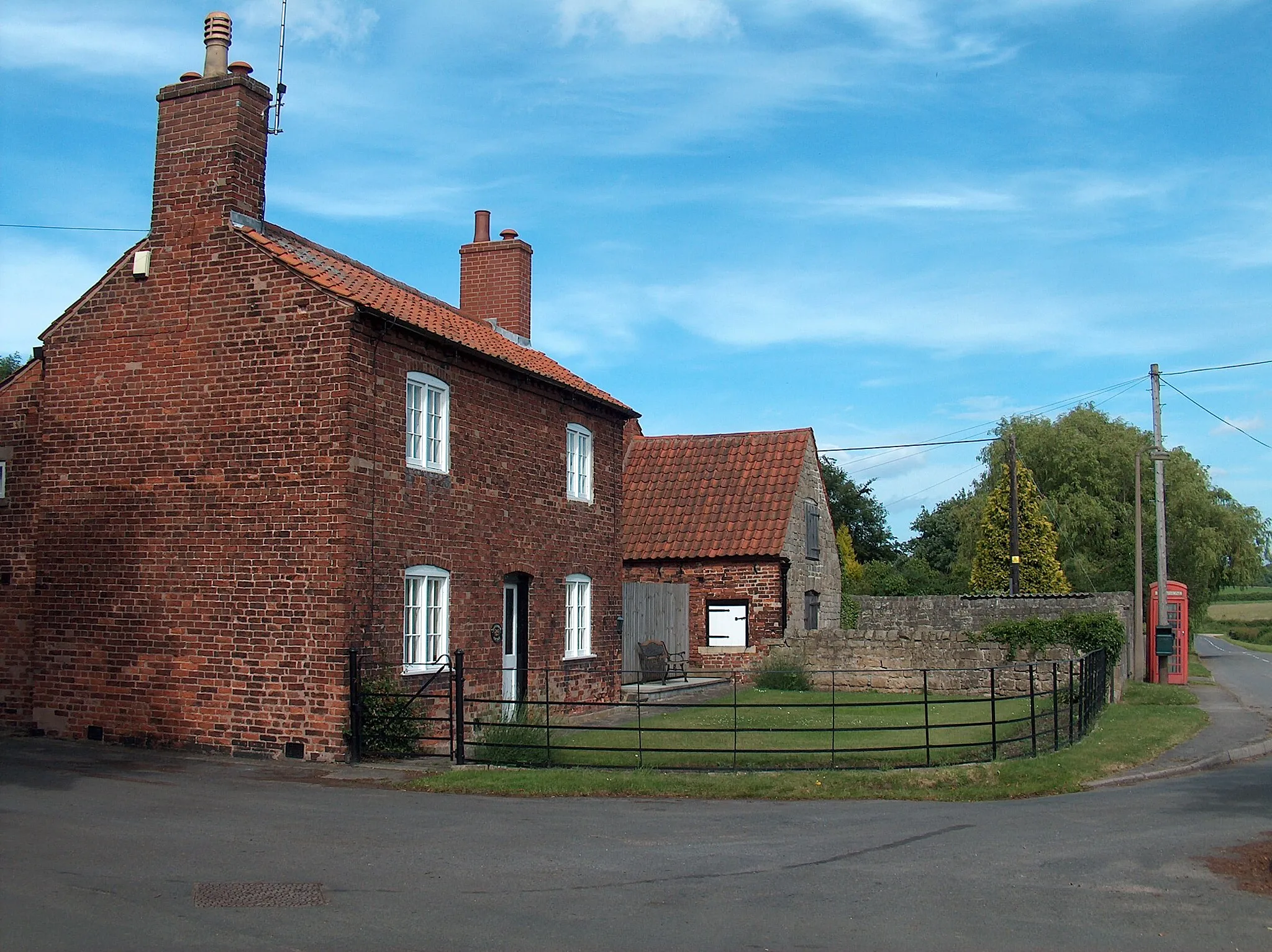 Photo showing: Hawthorn Cottage in Norton, Notts