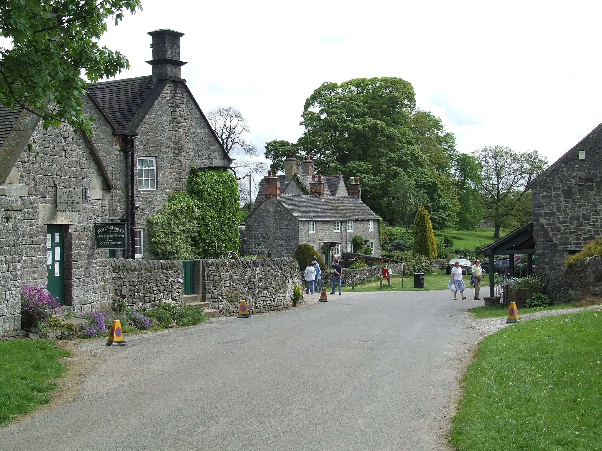 Photo showing: Typical cottages in Tissington, Derbyshire.