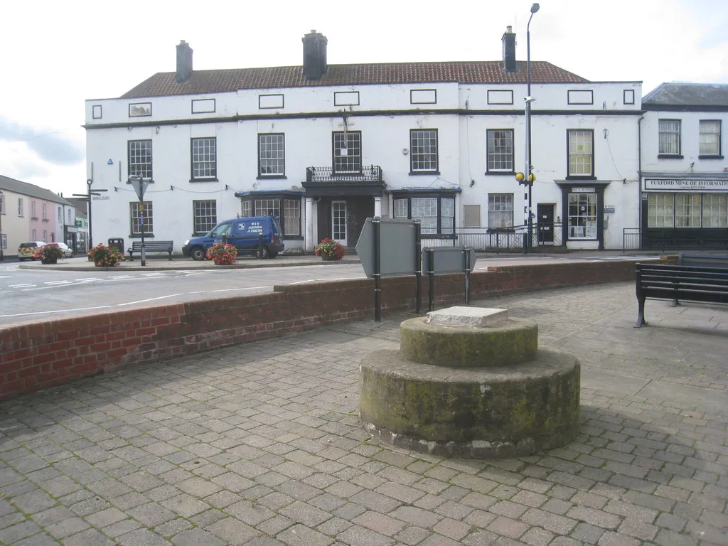 Photo showing: The Newcastle Arms Hotel, Tuxford