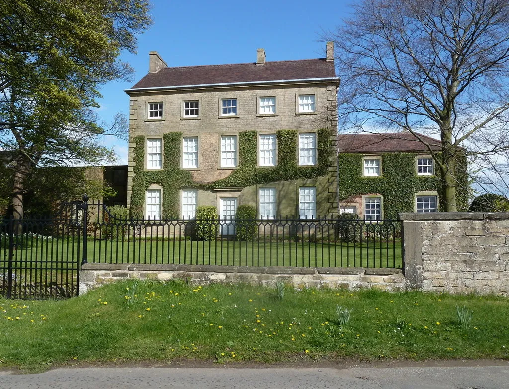 Photo showing: Palterton Hall - a fine hilltop house in Palterton