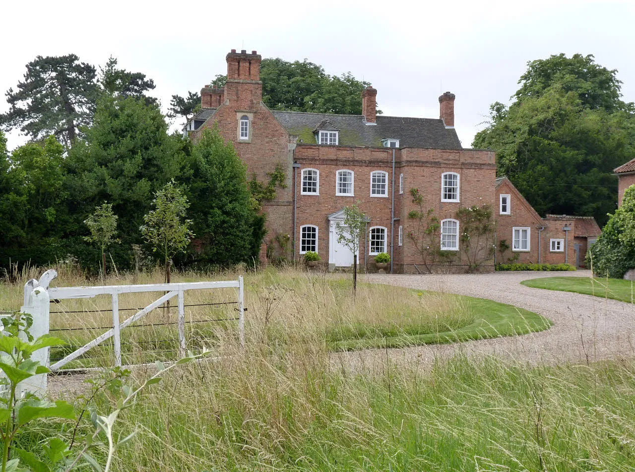 Photo showing: Ossington House