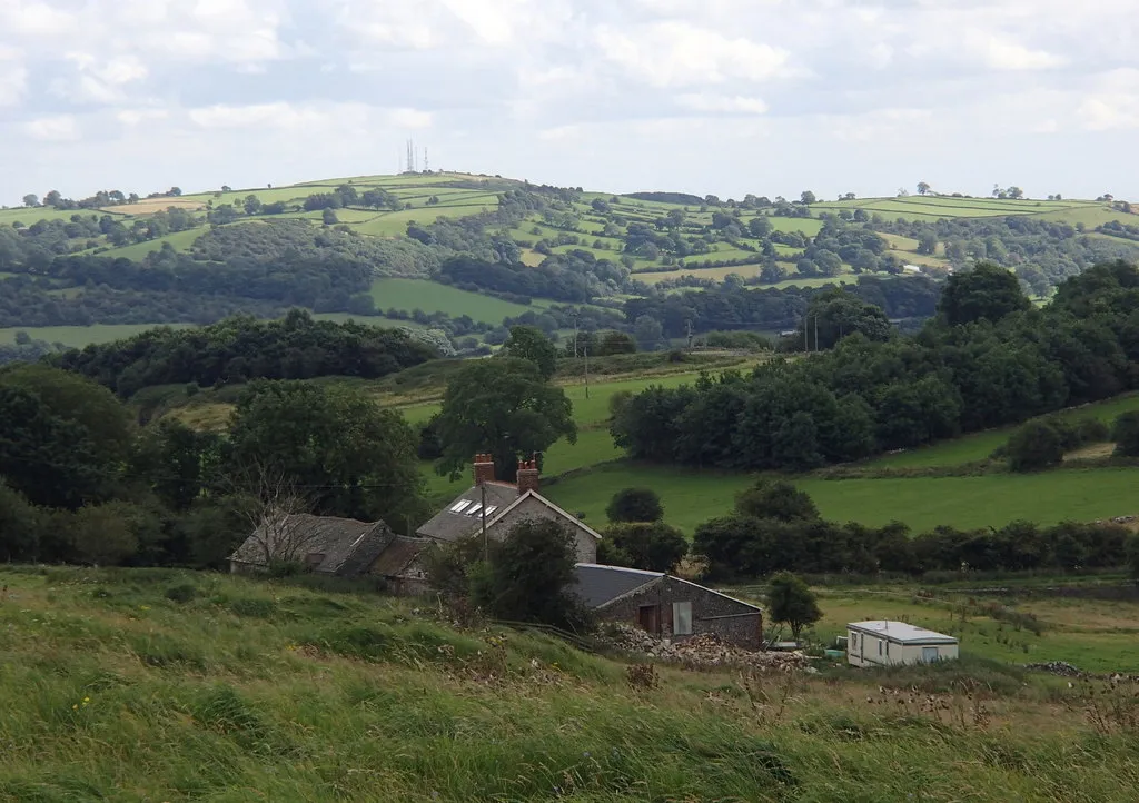 Photo showing: Around Broxendale Farm