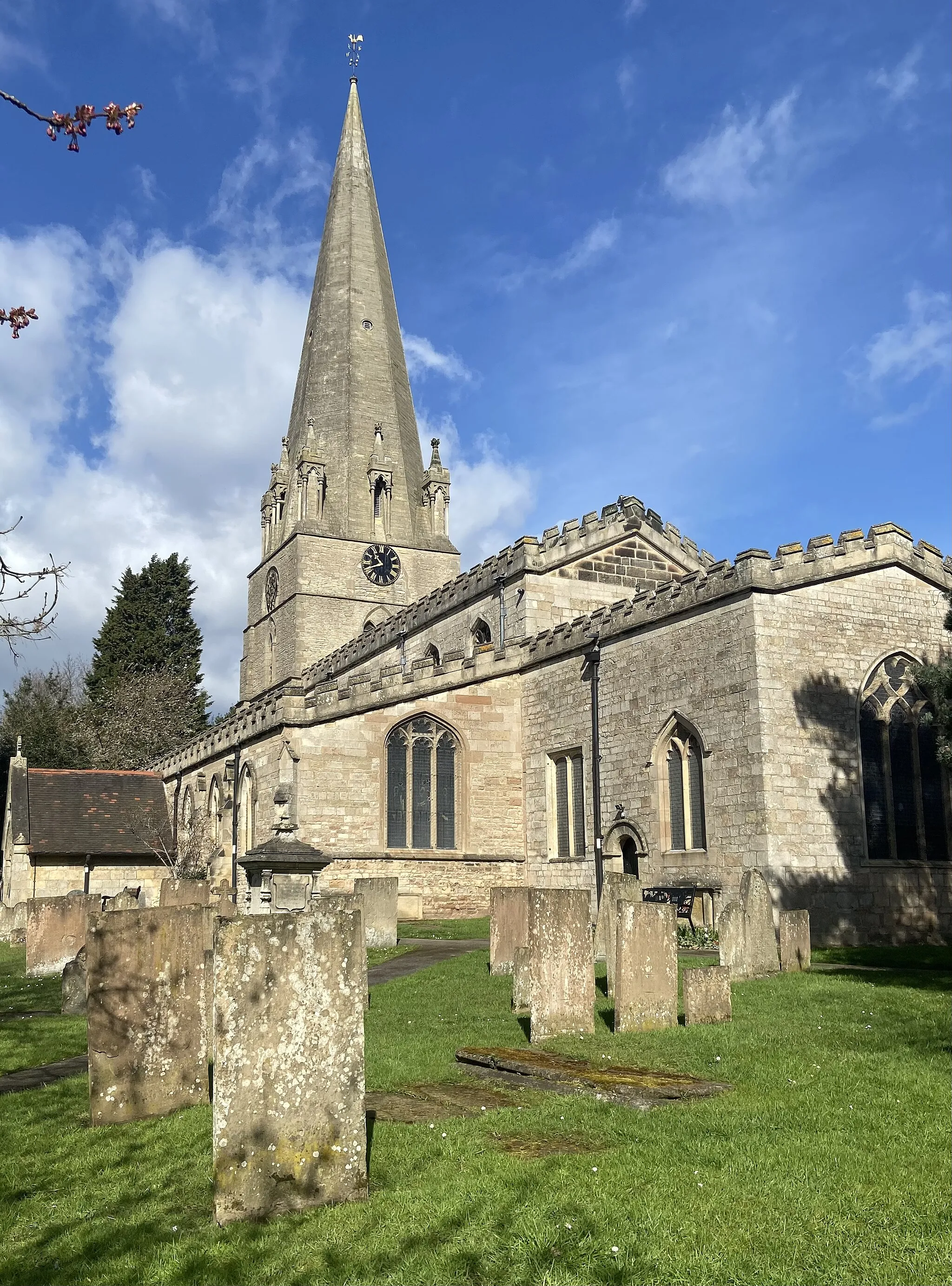 Photo showing: St Mary’s Church Edwinstowe