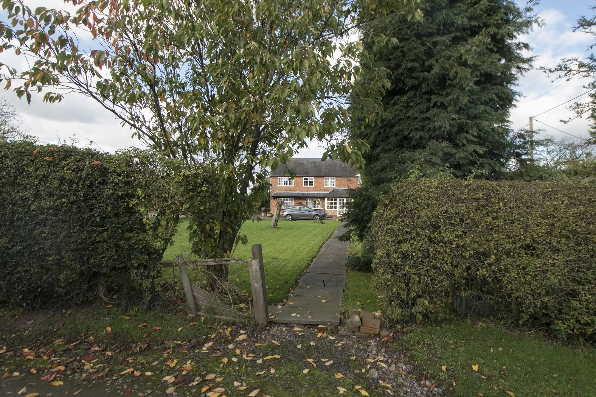 Photo showing: Cottage in Thurvaston