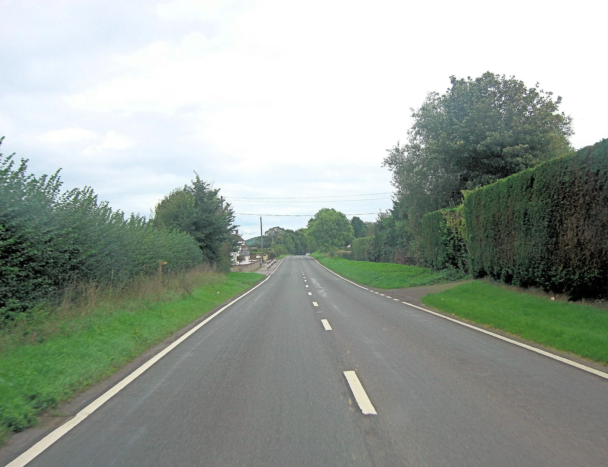 Photo showing: A378 approaches Stony Head