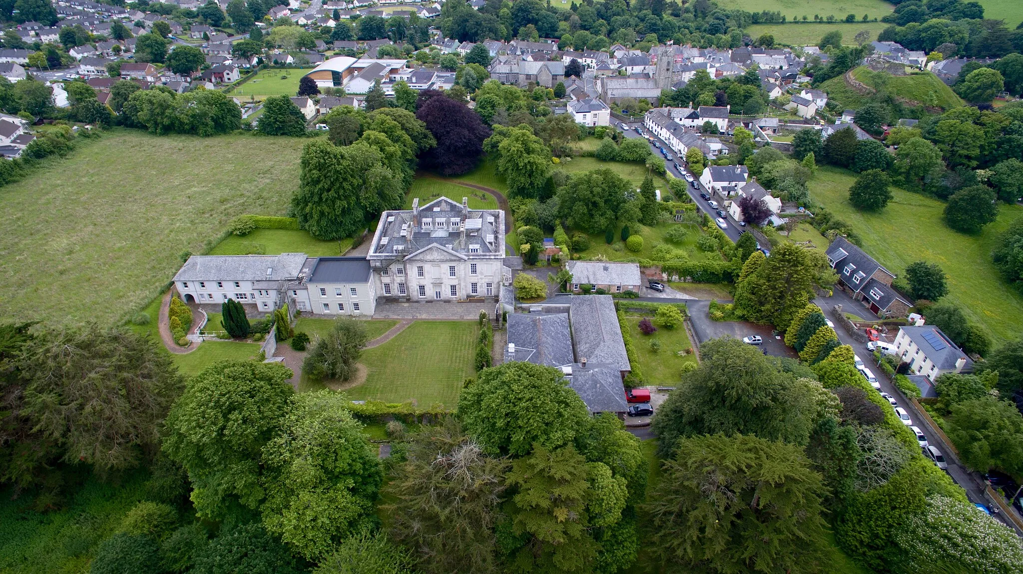 Photo showing: The Plympton House Estate in Plympton St Maurice near Plymouth in South Devon, UK