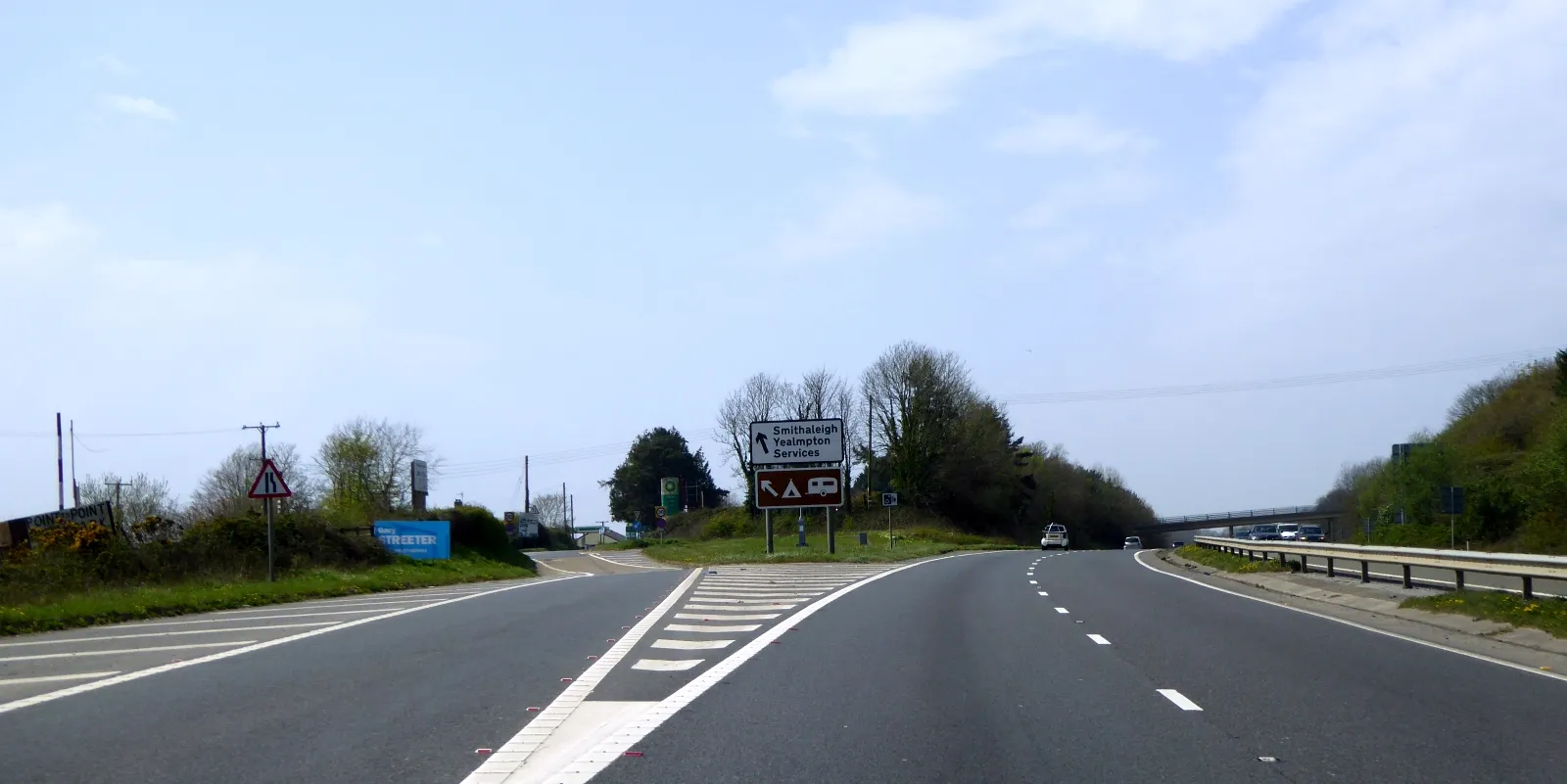 Photo showing: A38 exit slip westbound for Smithaleigh