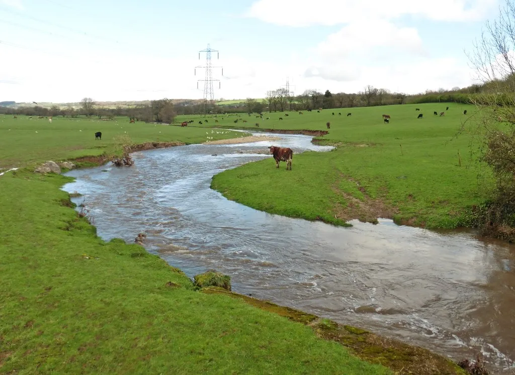 Photo showing: A bend in the River Otter