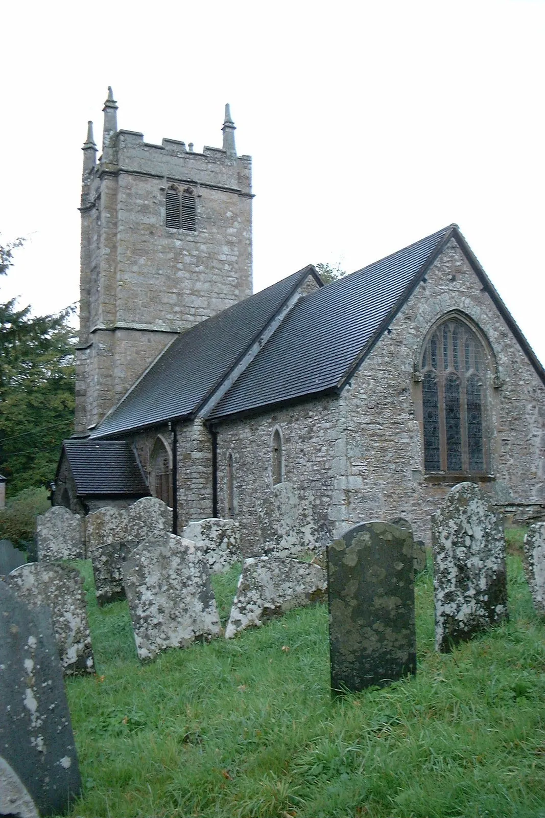 Photo showing: St Andrew's parish church, Coryton, Devon, seen from the southeast