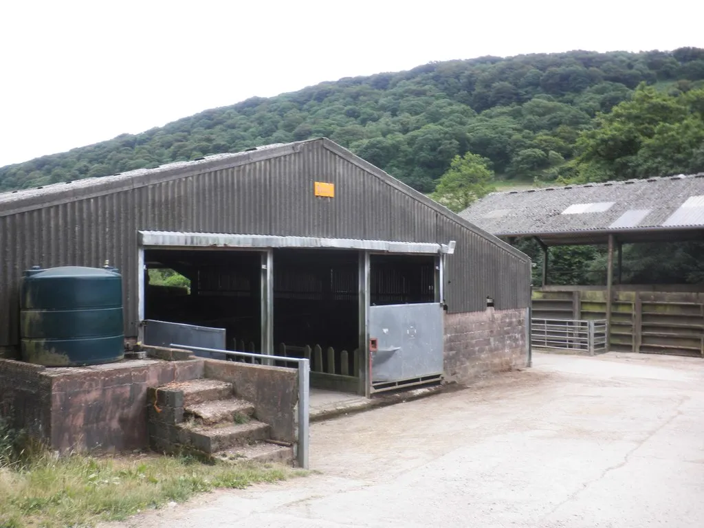 Photo showing: Barns at Withycombe Farm