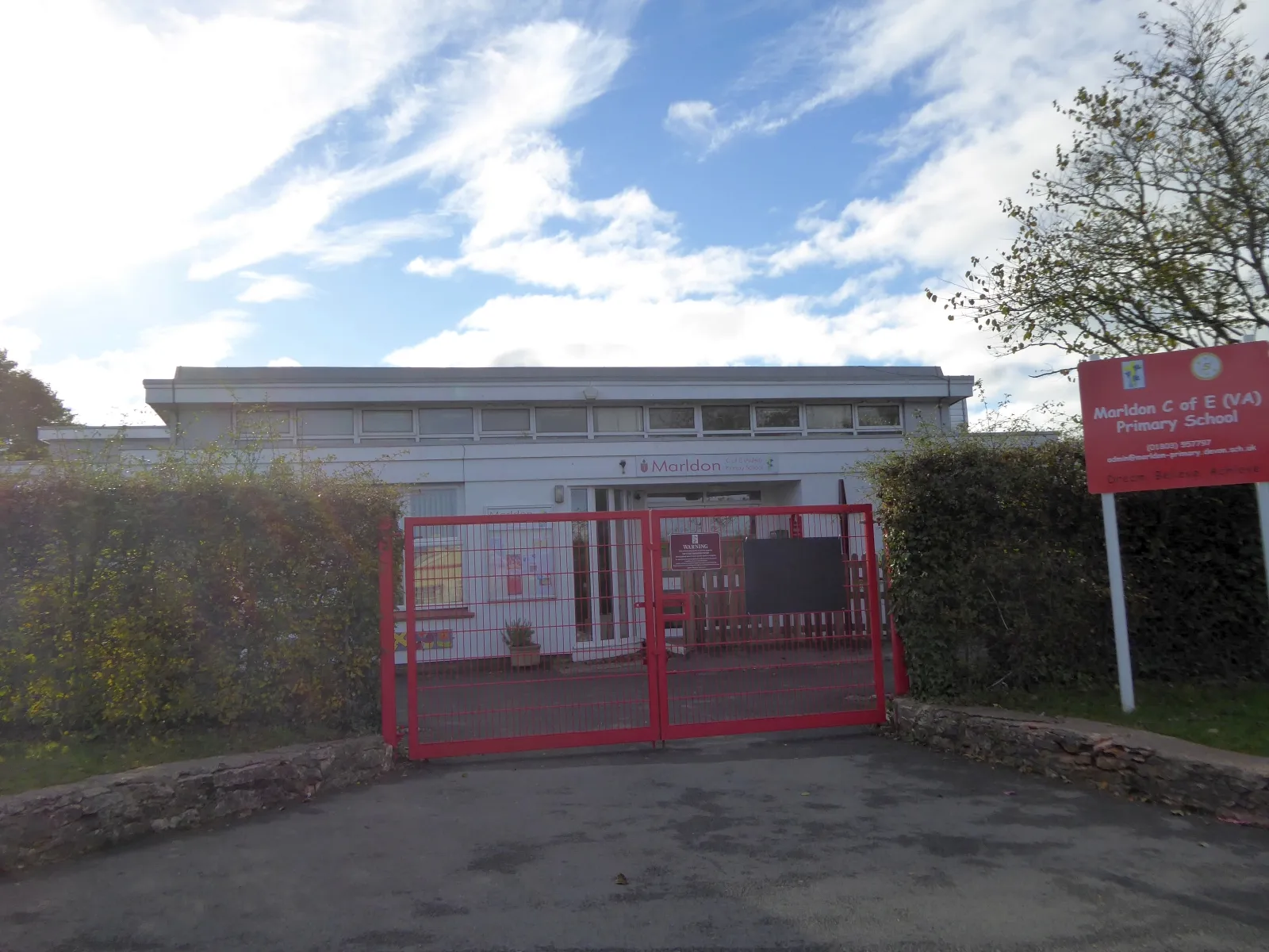 Photo showing: Marldon CofE Primary School