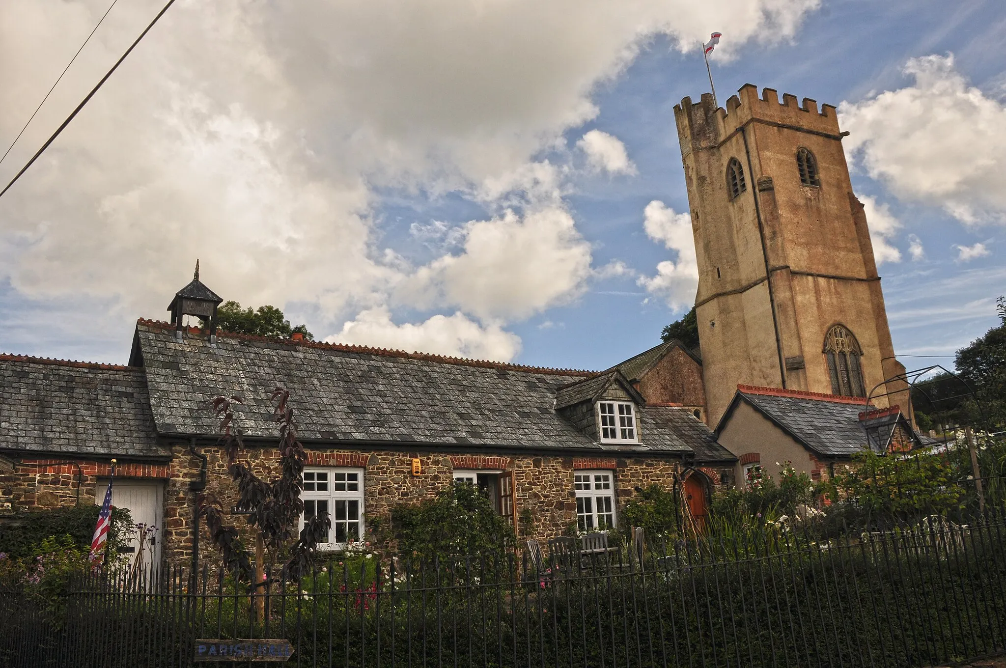 Photo showing: Knowstone : Cluny Cottage