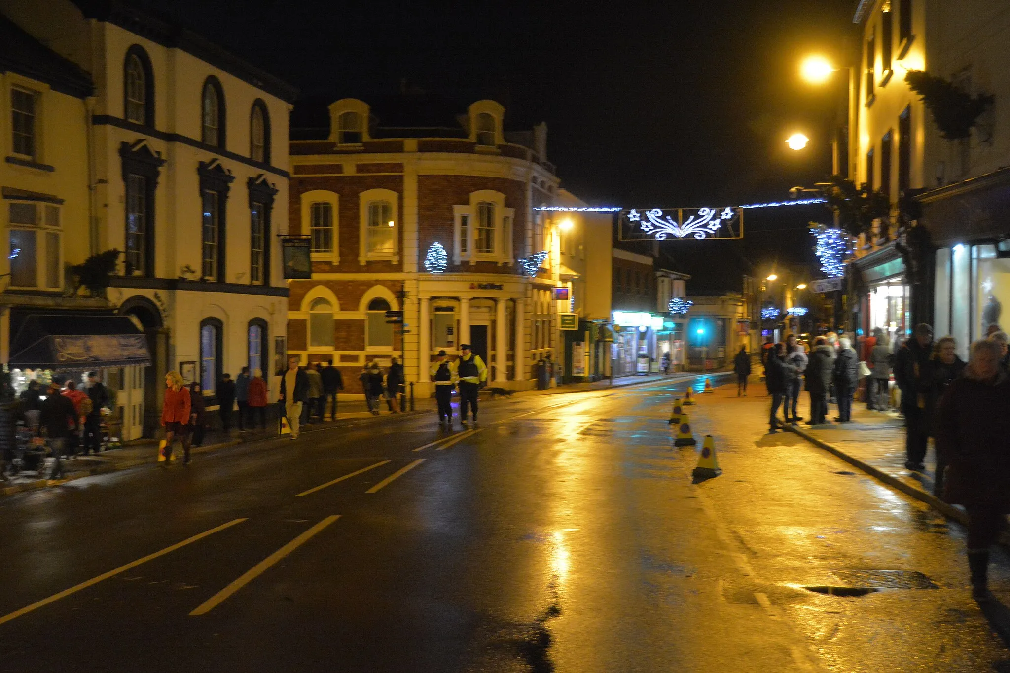 Photo showing: Crediton : High Street A377