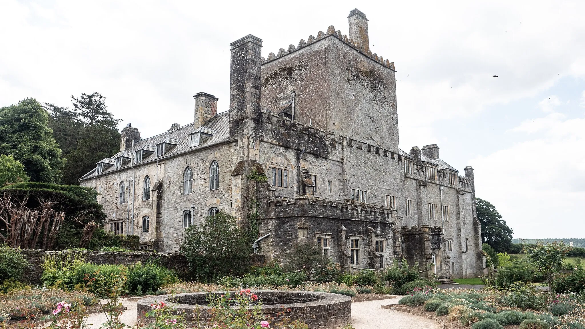 Photo showing: Buckland Abbey in Buckland Monarchorum close to Plymouth, Backside