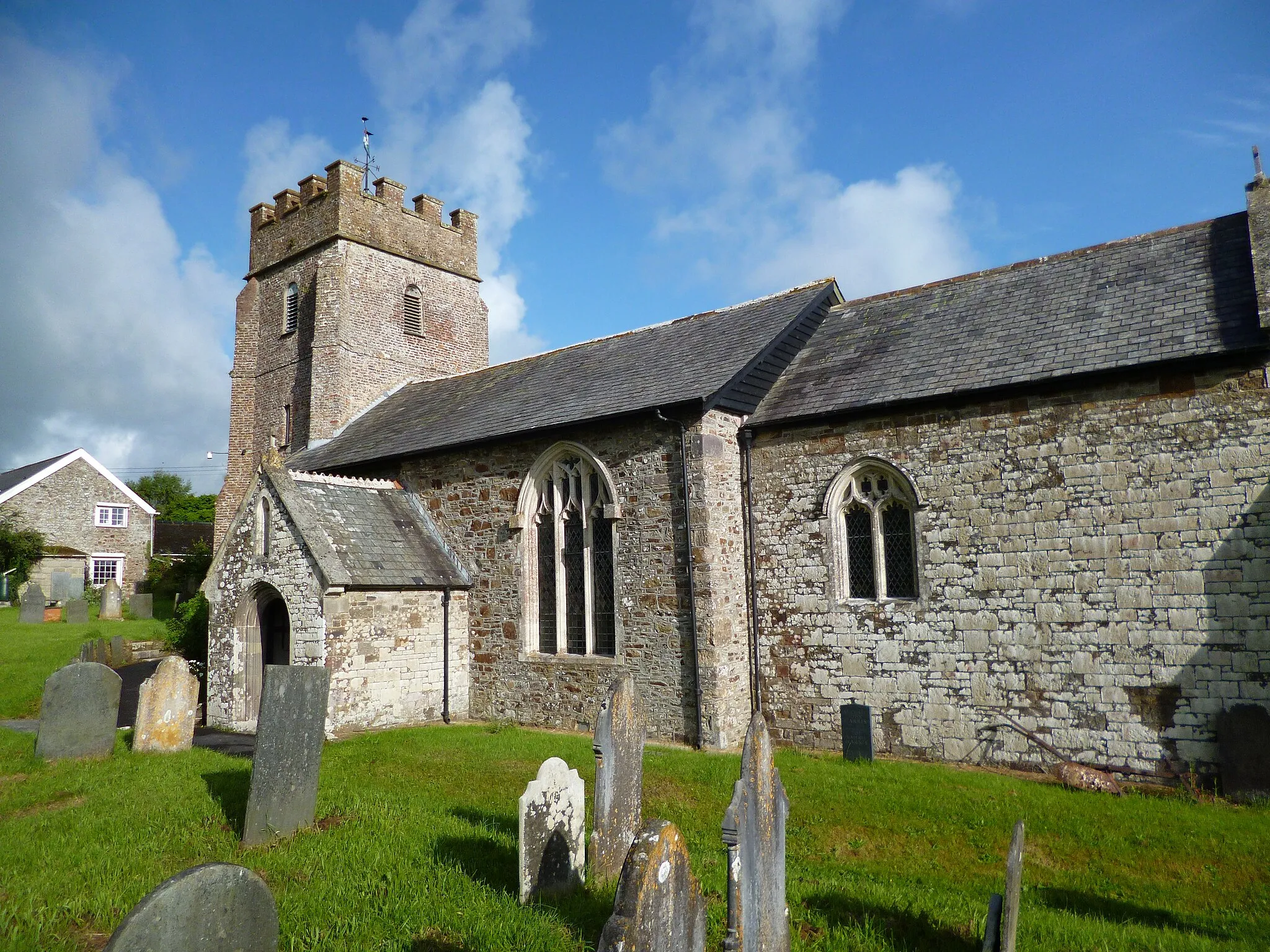Photo showing: St George's parish church, George Nympton, Devon, seen from the east