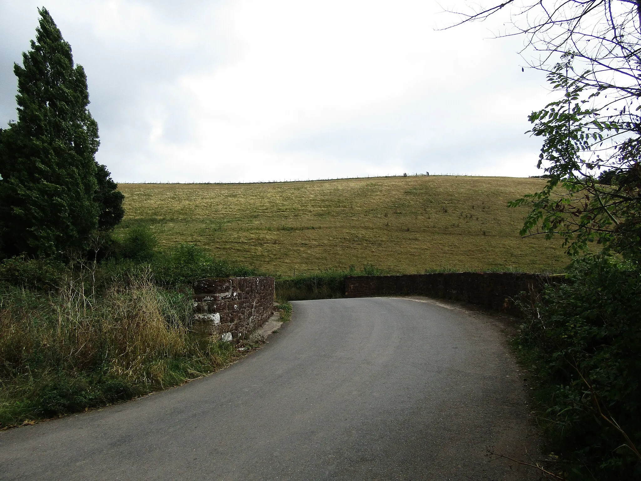 Photo showing: Bridge over the Arch Brook on the Shaldon Road, near Combeinteignhead in Devon, England.