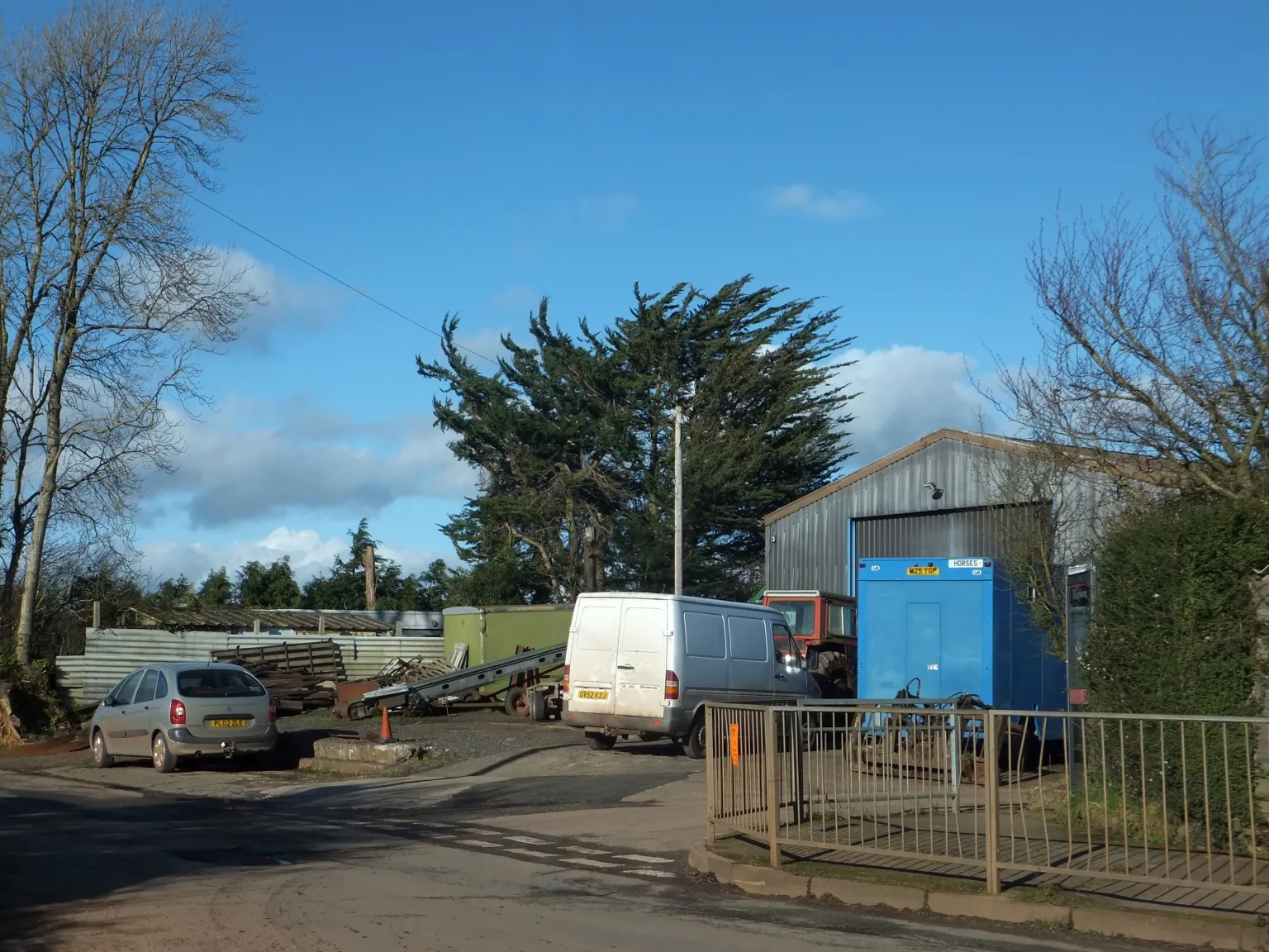 Photo showing: Engineer's yard in Newbuildings