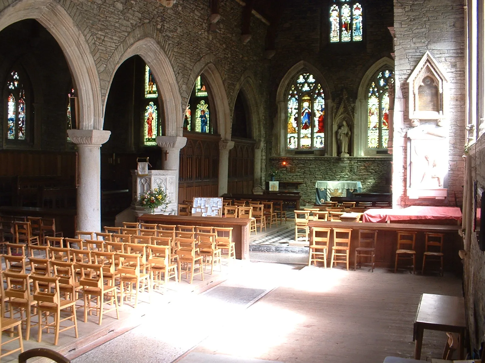 Photo showing: Interior of St German's Priory, Cornwall. Taken by Necrothesp, 19 April 2006.