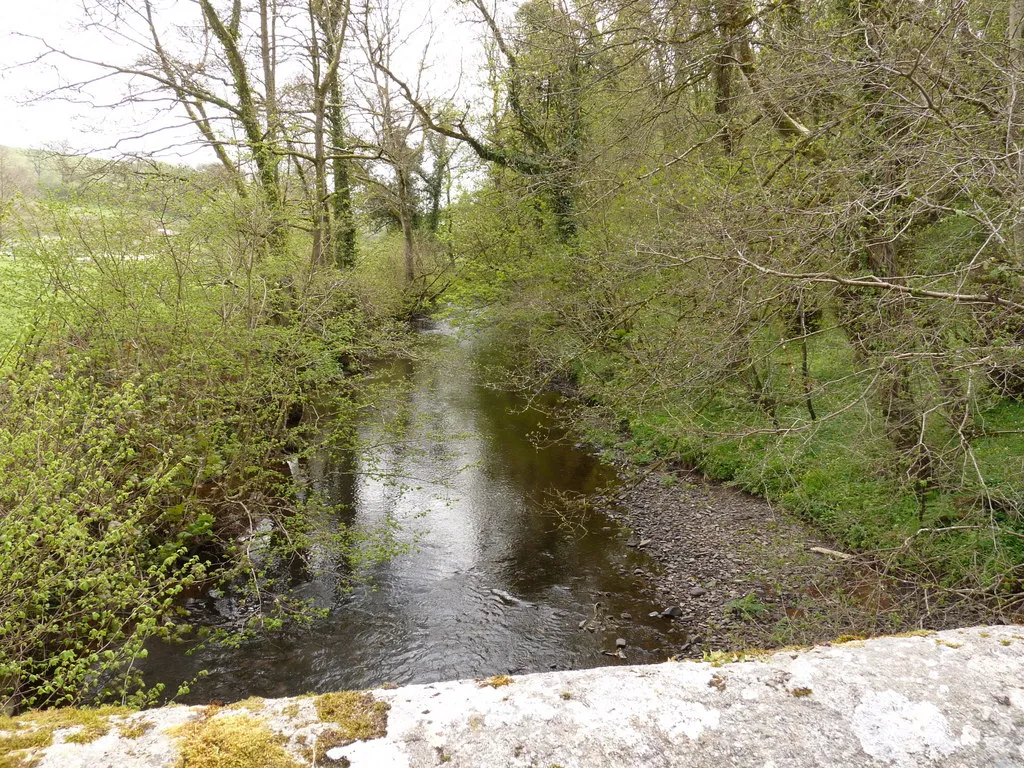 Photo showing: The view upstream from Yeo Bridge on the river Taw