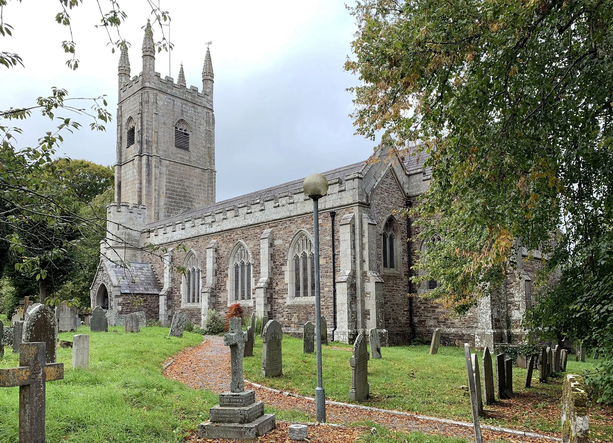 Photo showing: All Saints Church, Okehampton, Devon