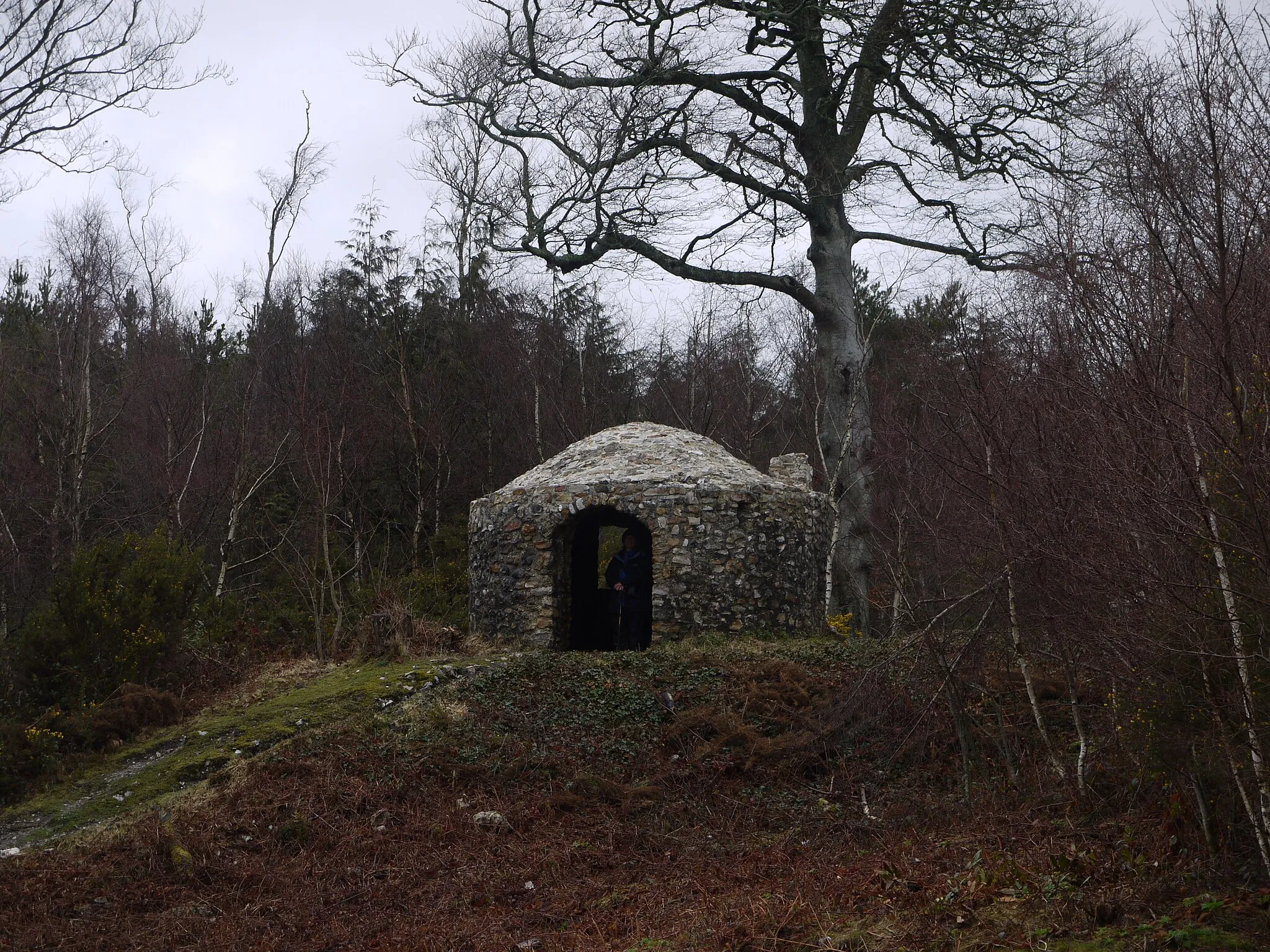 Photo showing: Shute Armada Beacon House