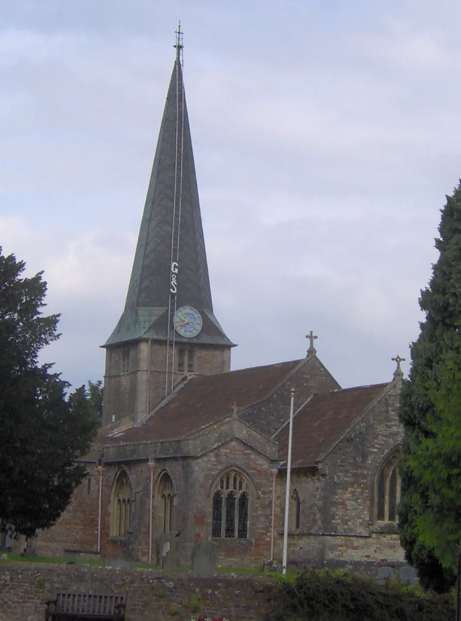 Photo showing: West Harptree Church. Taken by Rod Ward 15th August 2006
