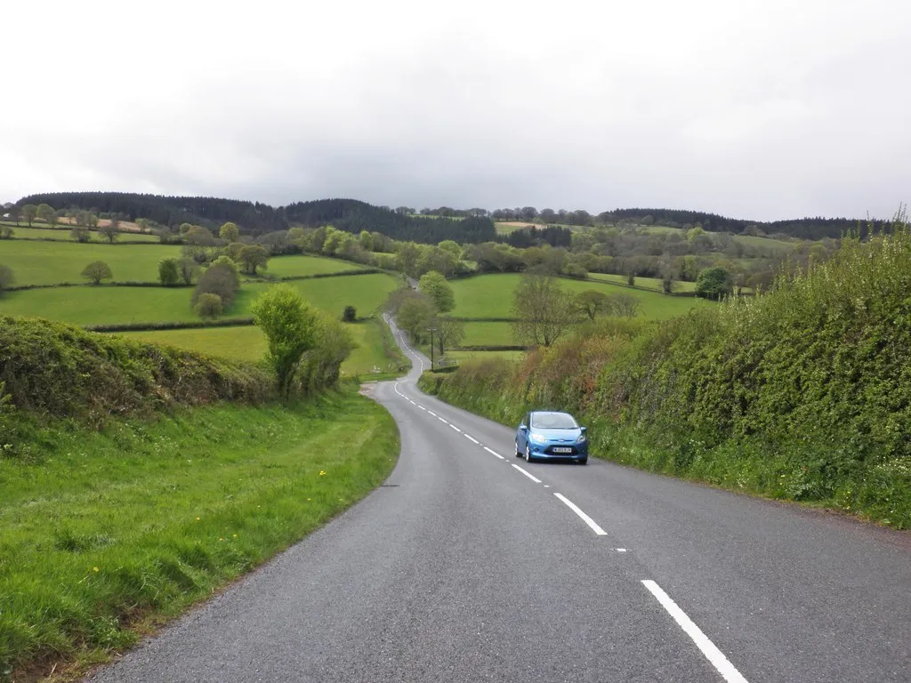 Photo showing: B3224, near Elworthy Cross