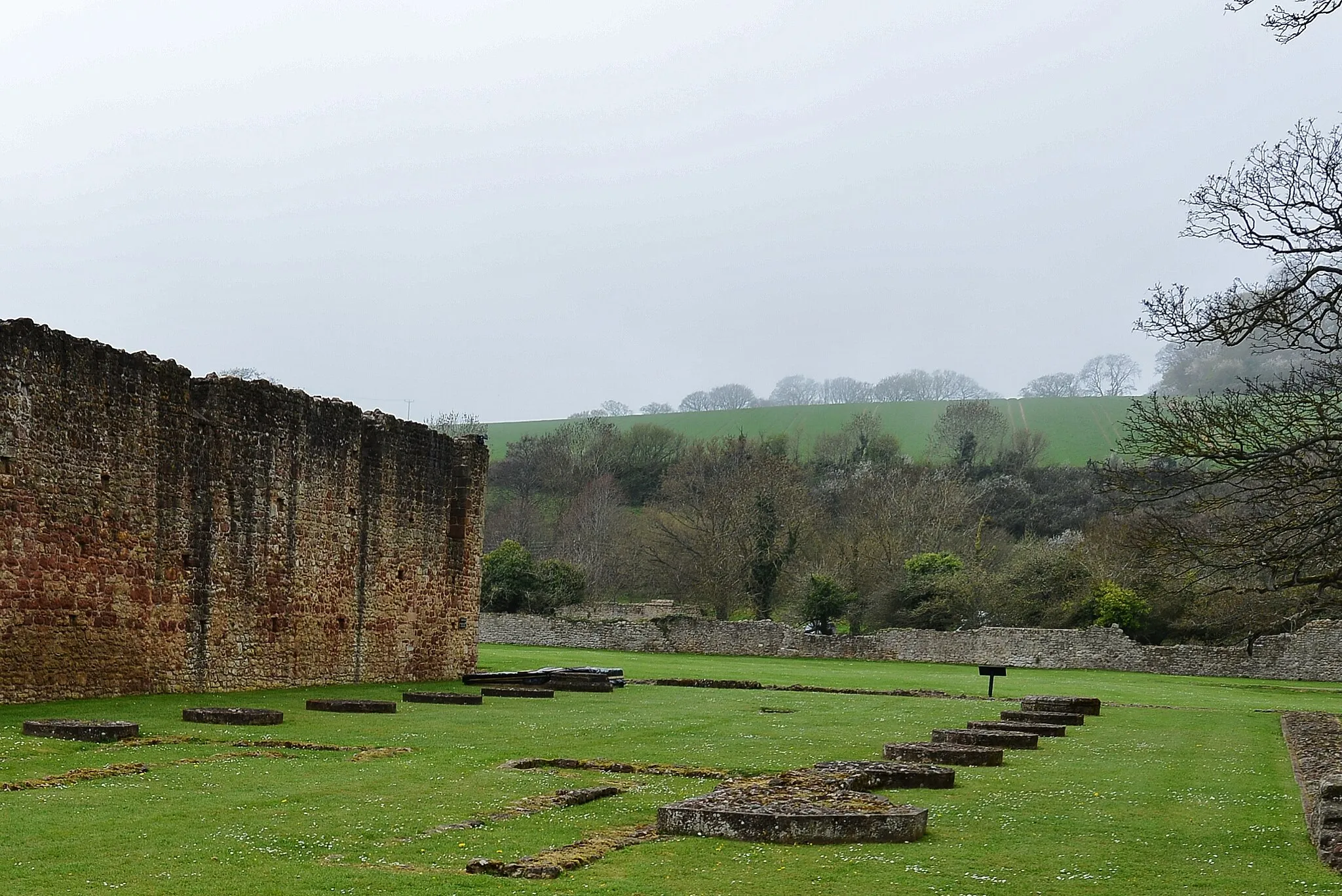 Photo showing: Cleeve Abbey: The foundations of the original church