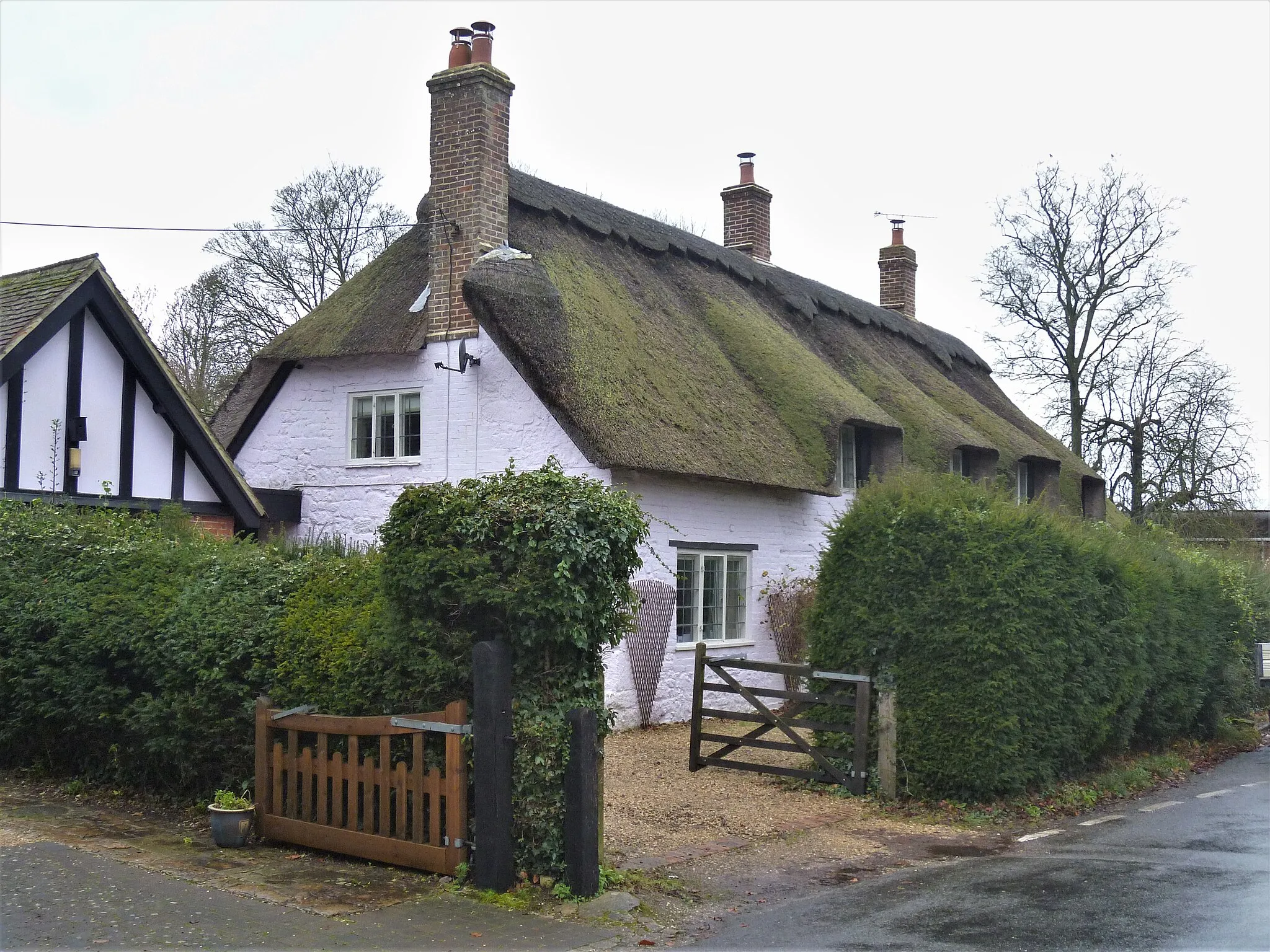 Photo showing: Iwerne Minster houses [12]