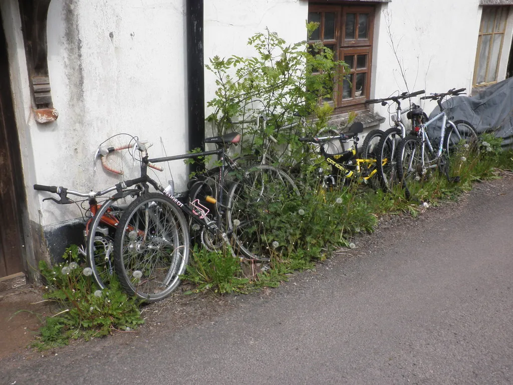Photo showing: Collection of old bicycles, Roadwater