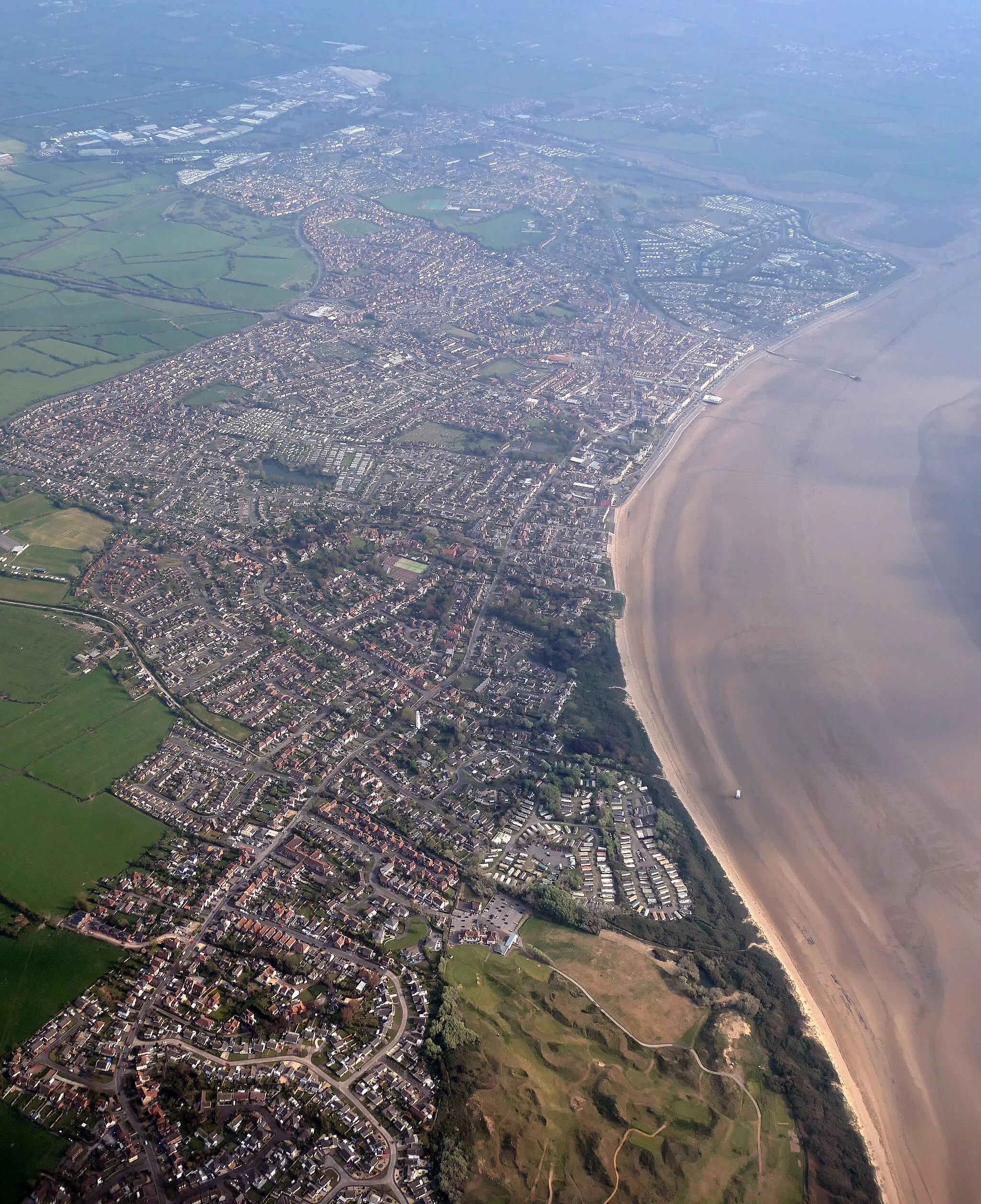 Photo showing: An aerial photo of Burnham-on-Sea, in Somerset, England.