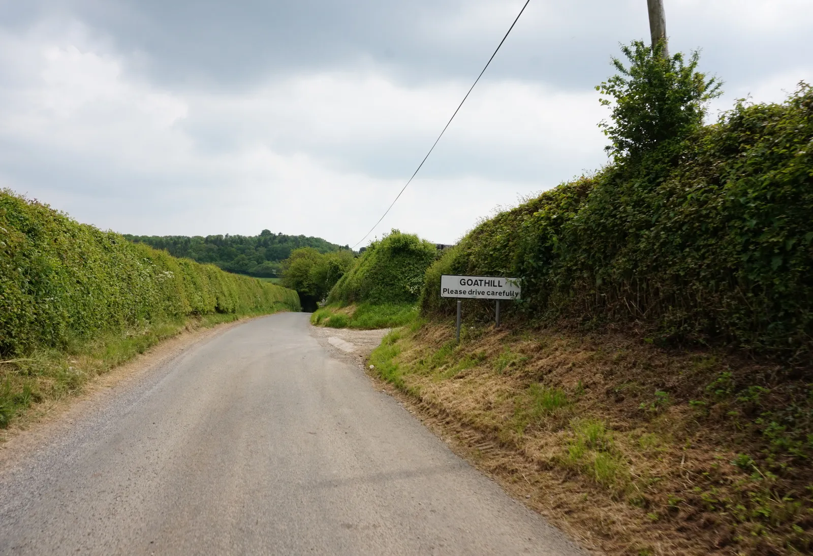 Photo showing: Goathill Road at Goathill