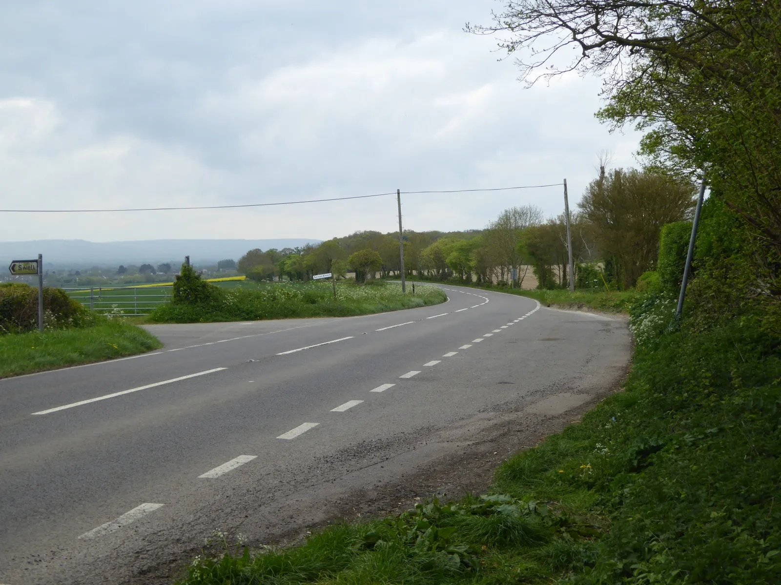 Photo showing: A378 on Swell Hill