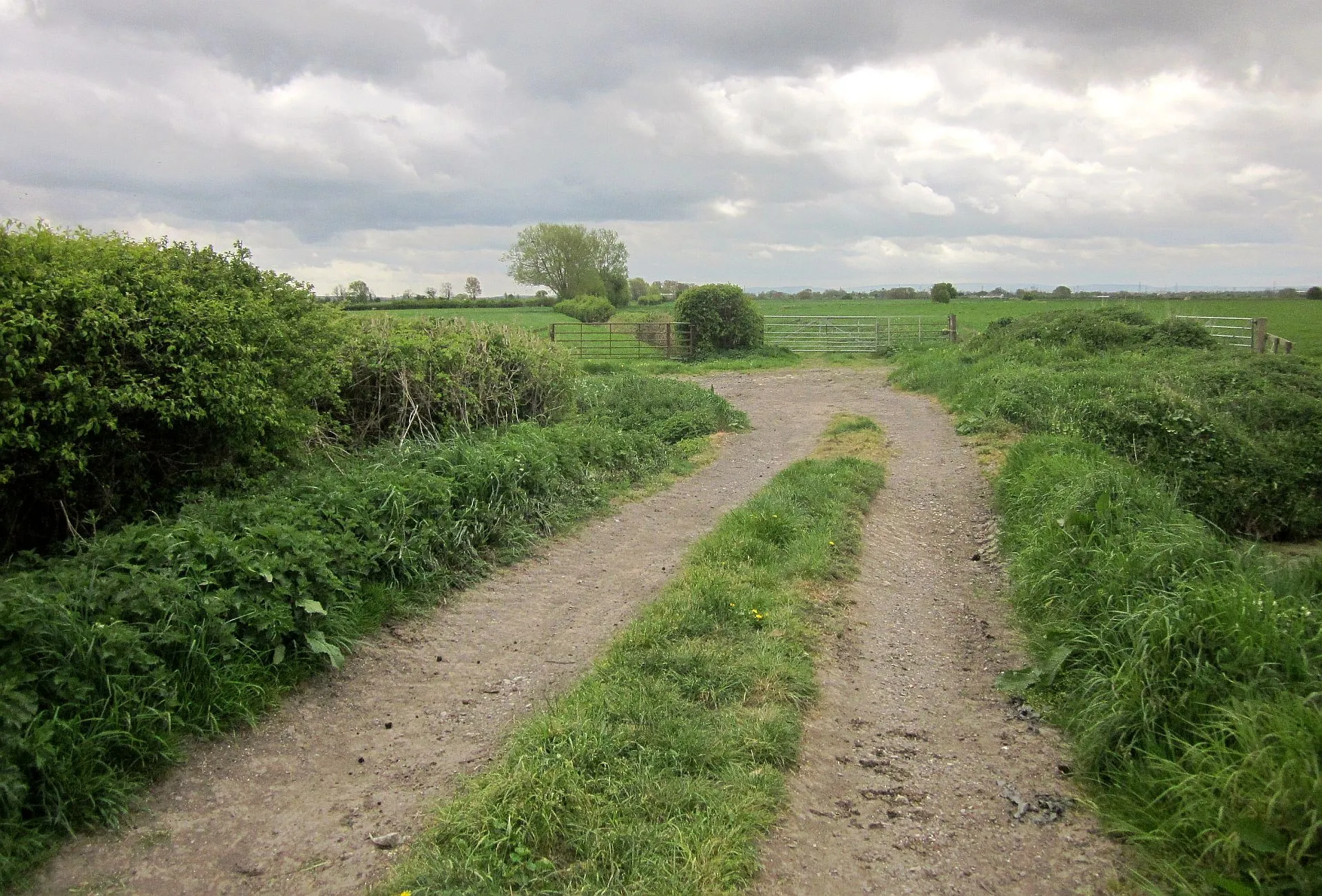 Photo showing: Brentsfield Bridge