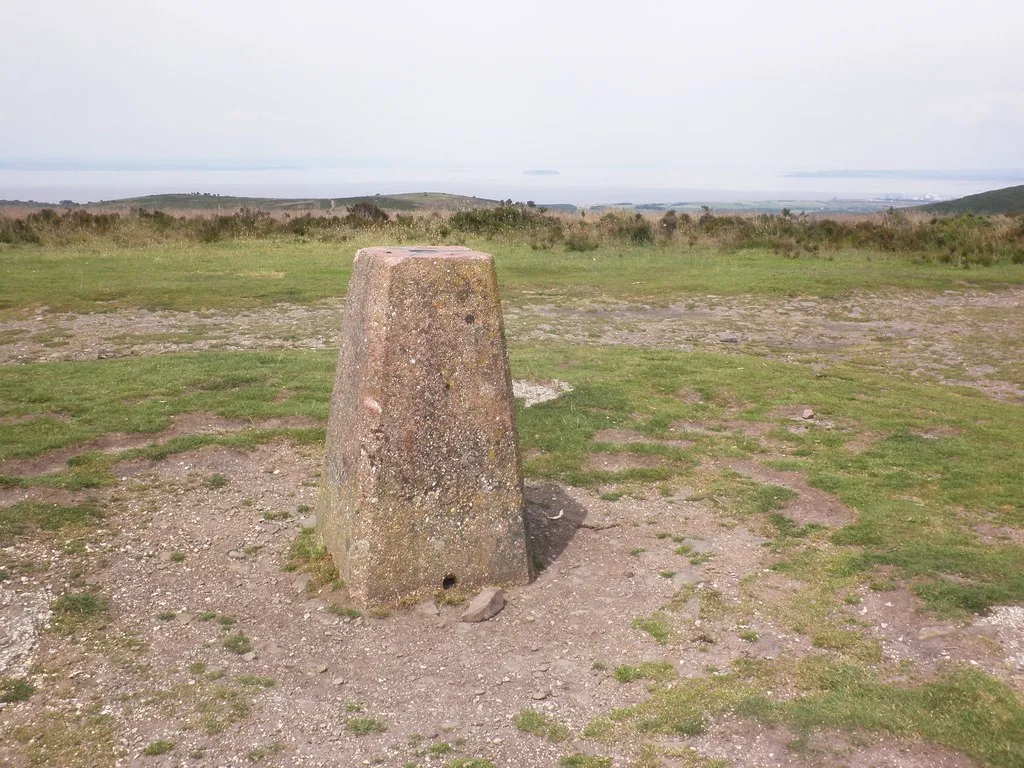 Photo showing: Trig point on Black Hill