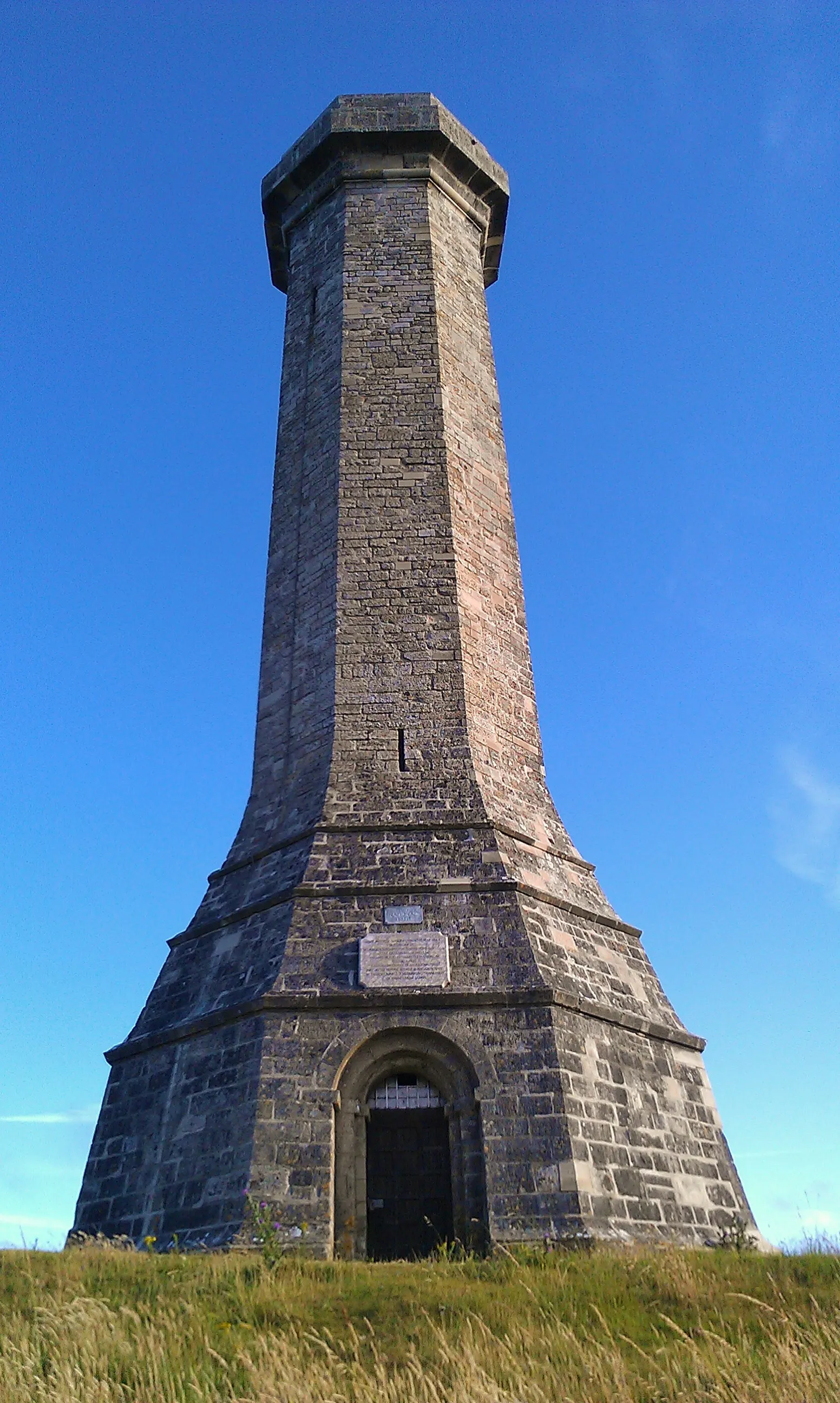 Photo showing: The Hardy Monument in Dorset.