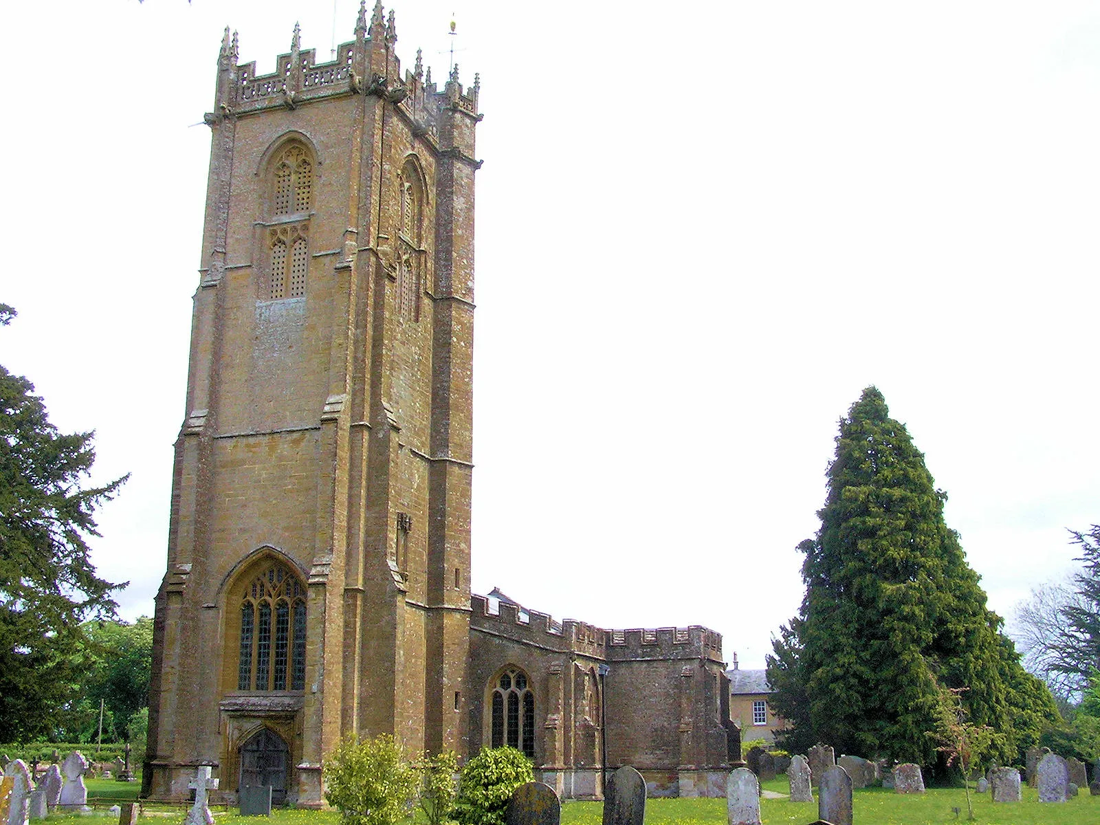 Photo showing: St George's parish church, Hinton St George, Somerset, seen from the southwest