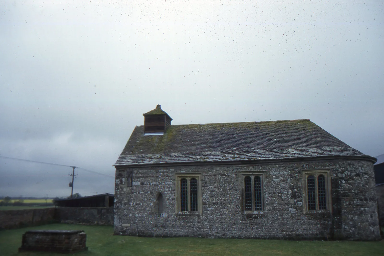 Photo showing: St. Andrew's church, Winterborne Tomson