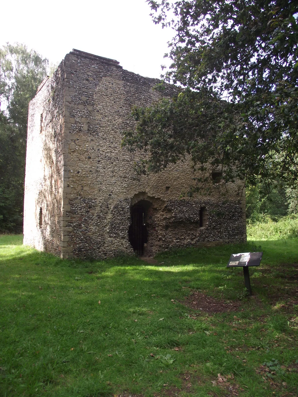 Photo showing: Thetford Warren Lodge