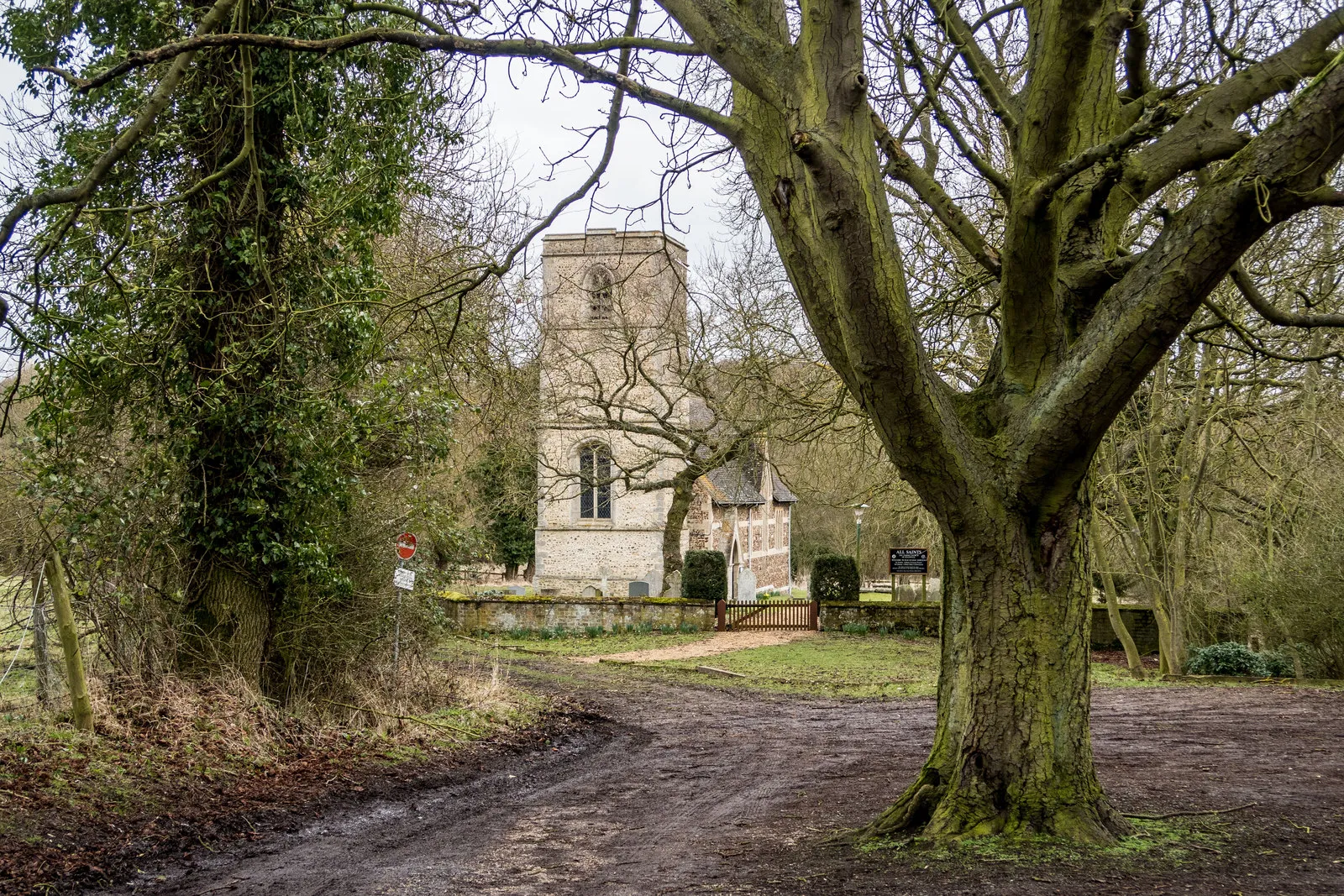 Photo showing: All Saints Church, Knapwell