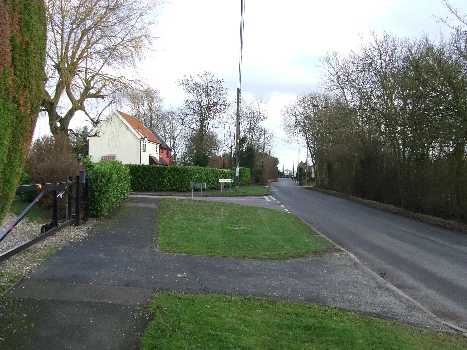 Photo showing: Bildeston Road