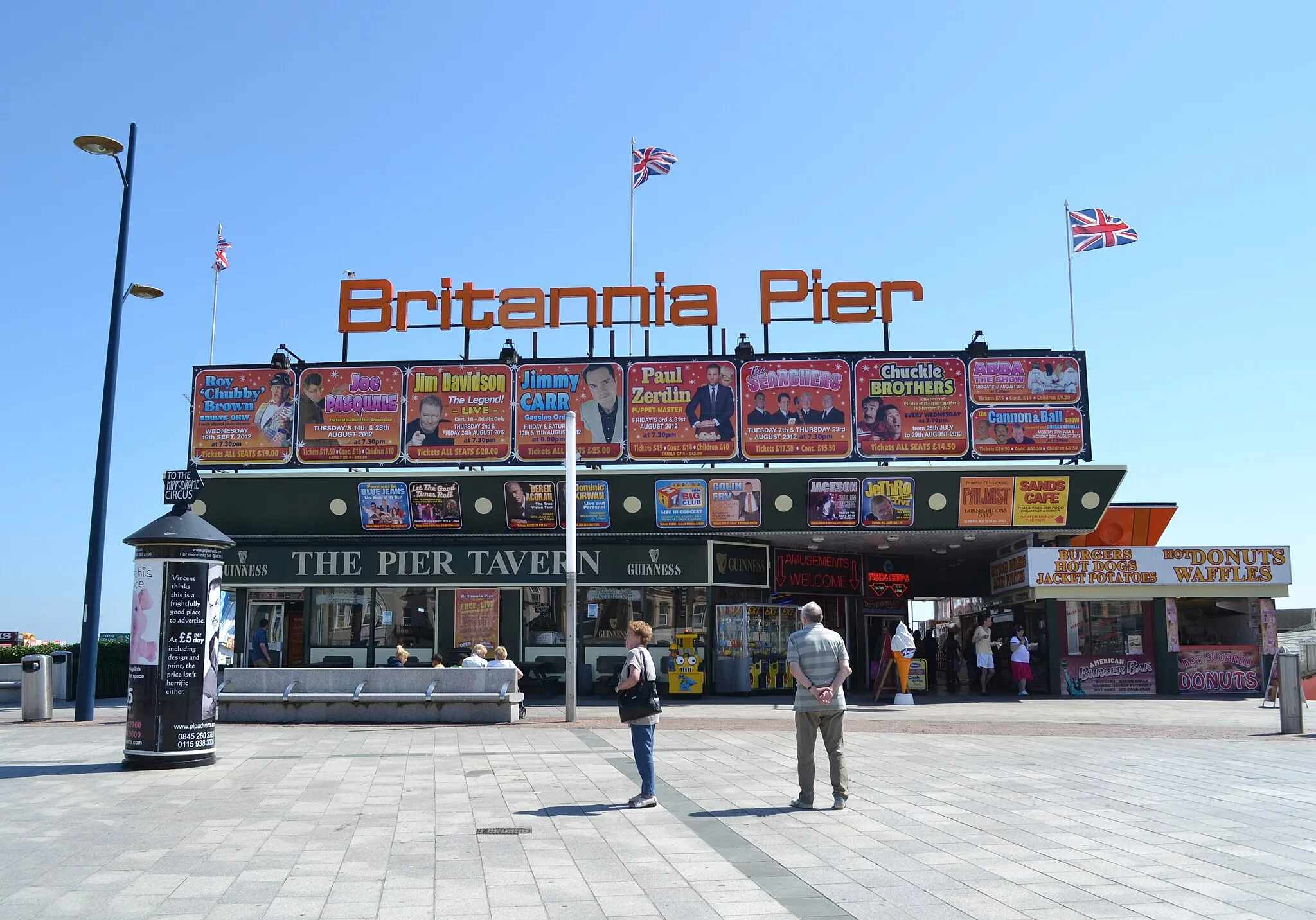 Photo showing: Front of Britannia Pier in Great Yarmouth, Norfolk, UK.