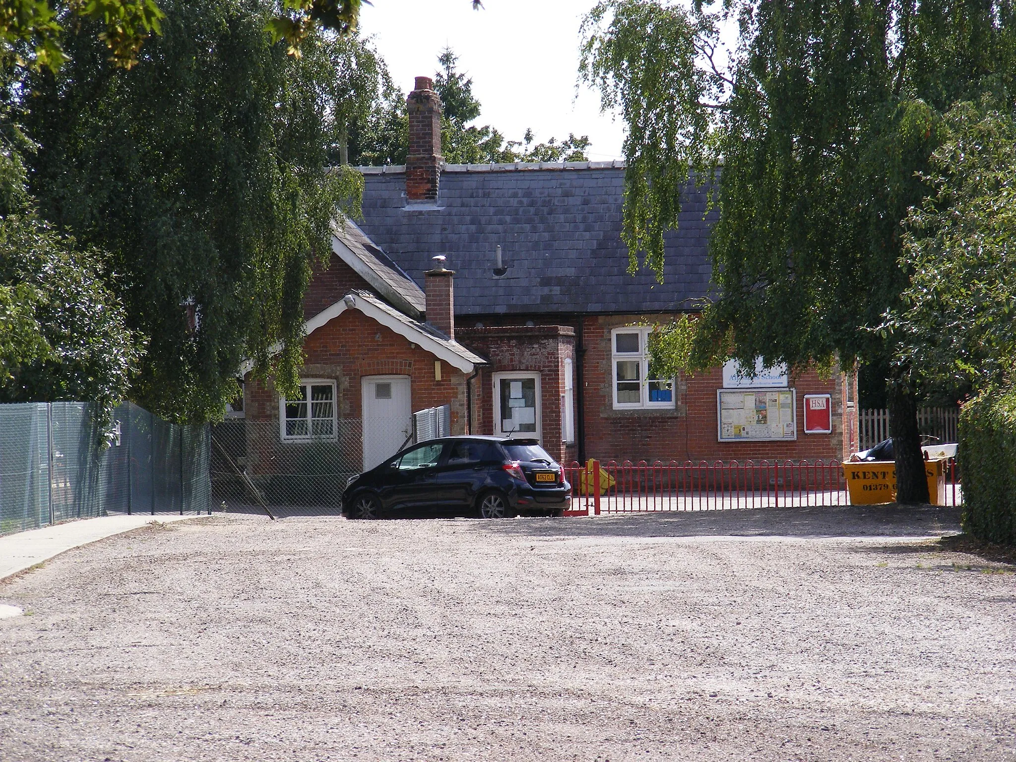 Photo showing: All Saints Church of England Primary School & Car Park