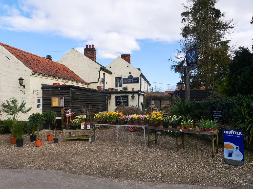 Photo showing: The Cross Keys public house in the village of Dilham, Norfolk, England