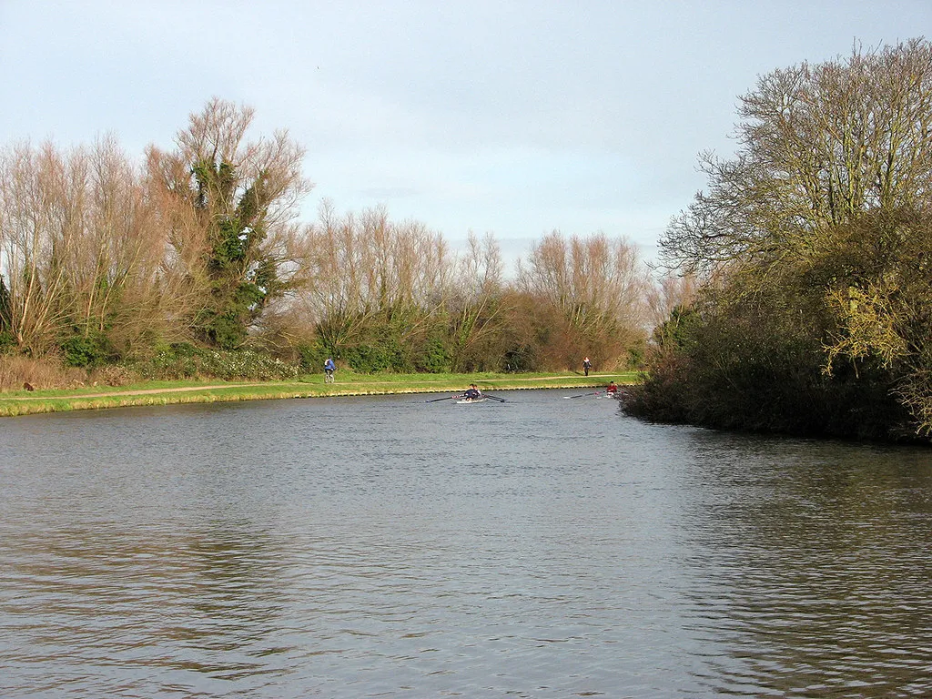 Photo showing: A bend in the Cam