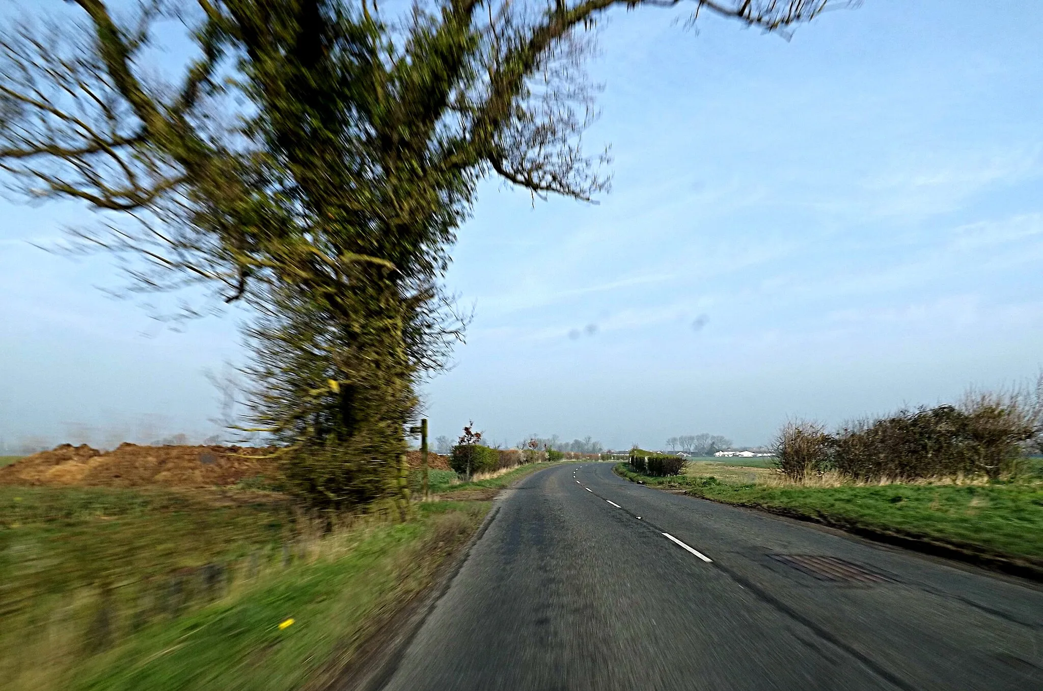 Photo showing: A1120 Bell's Lane & footpath