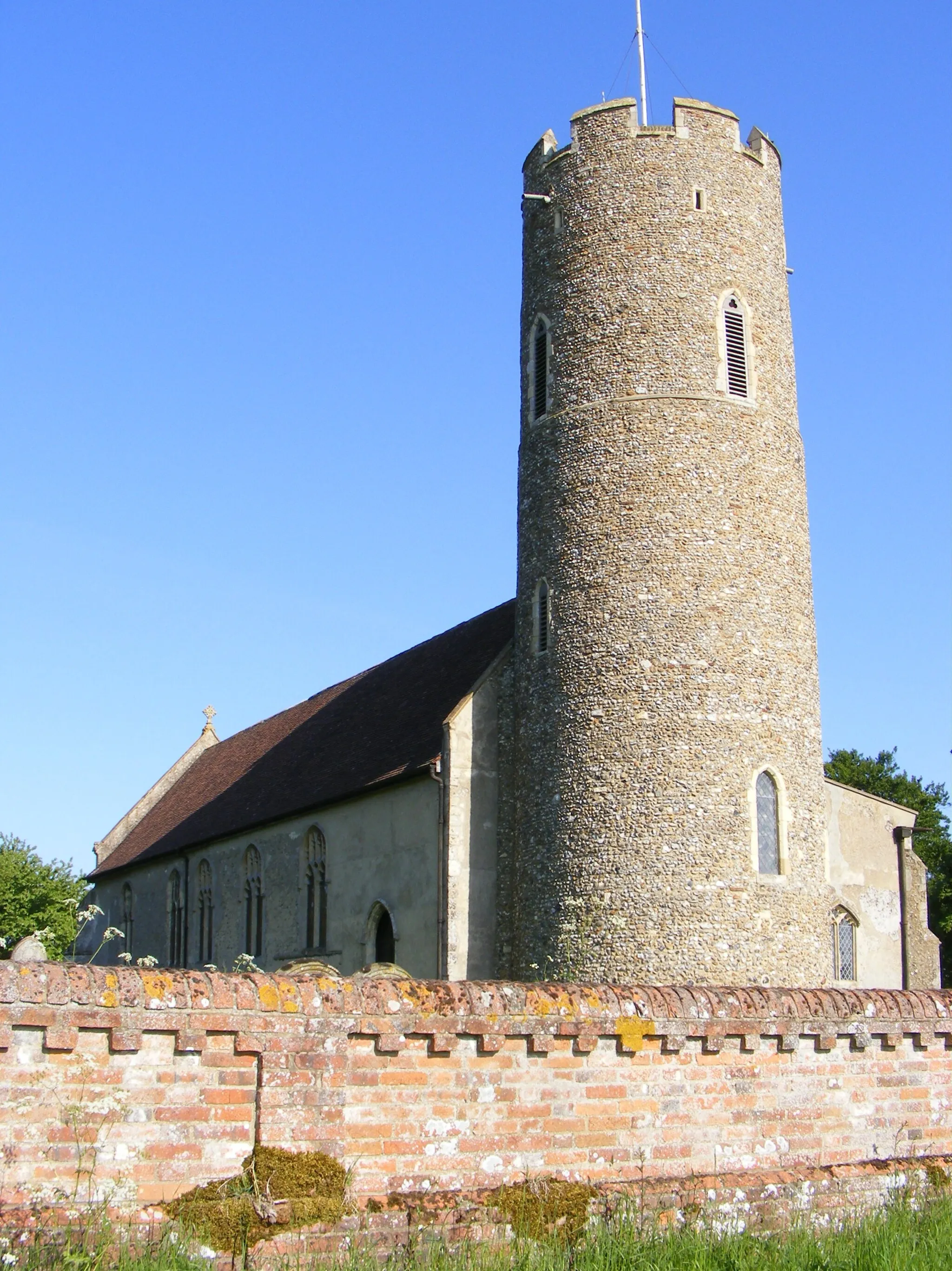 Photo showing: All Saints Church, Frostenden