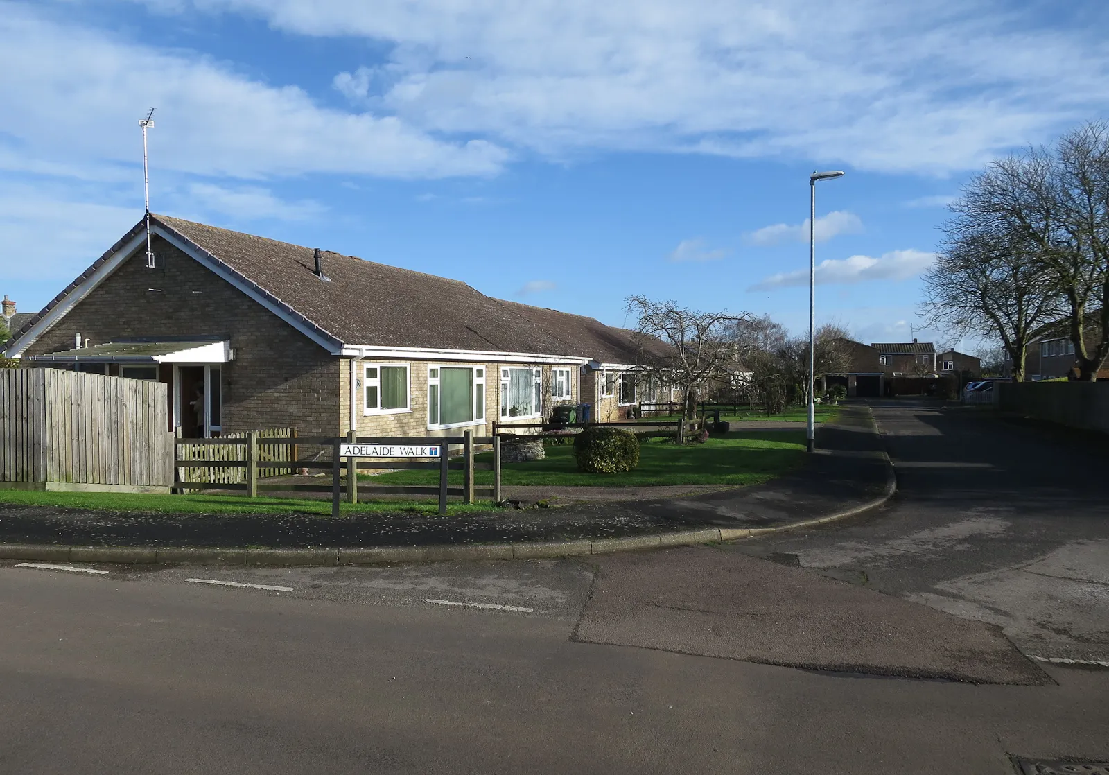 Photo showing: Adelaide Walk, Earith