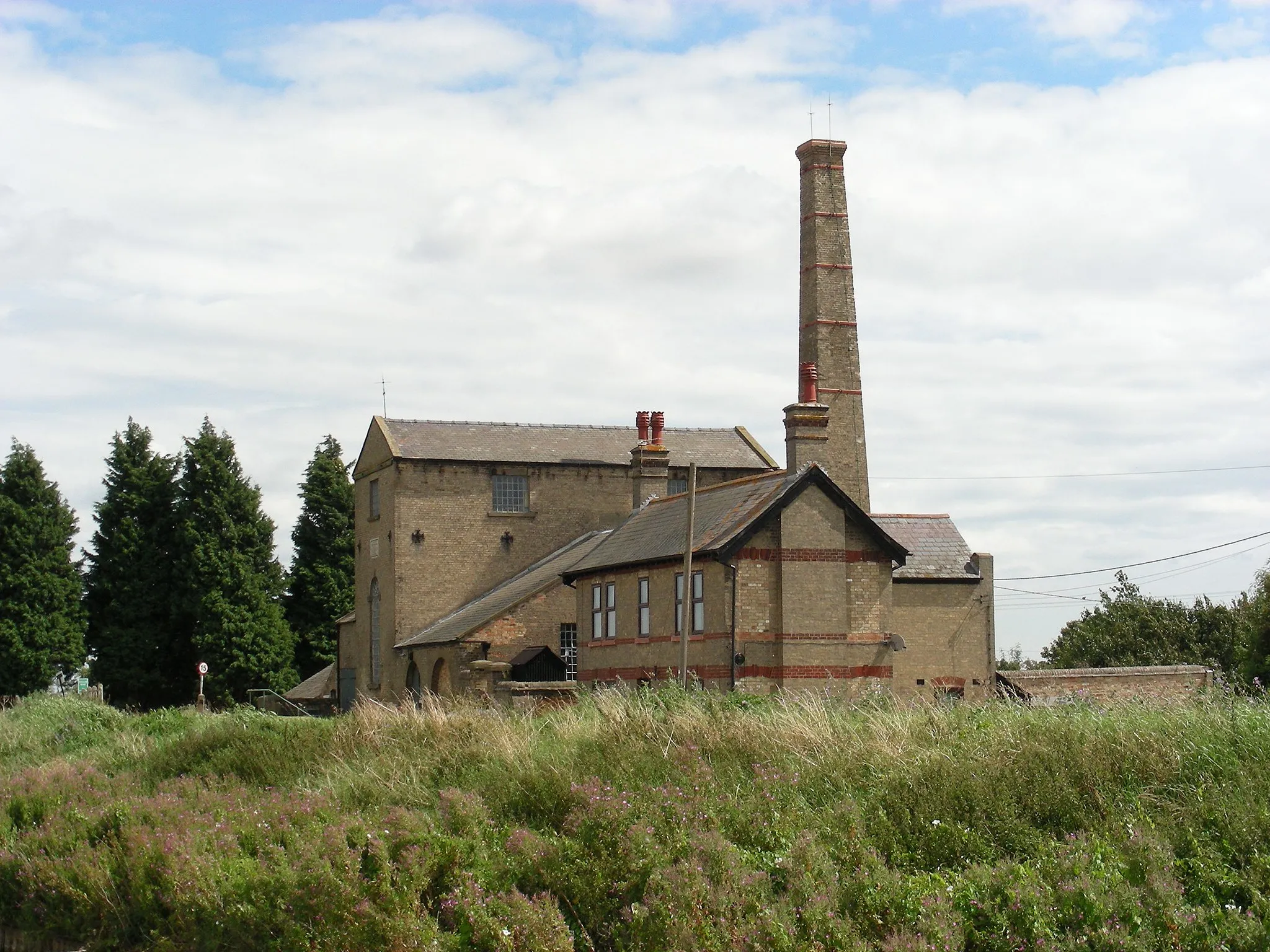 Photo showing: Stretham Old Engine by William M. Connolley